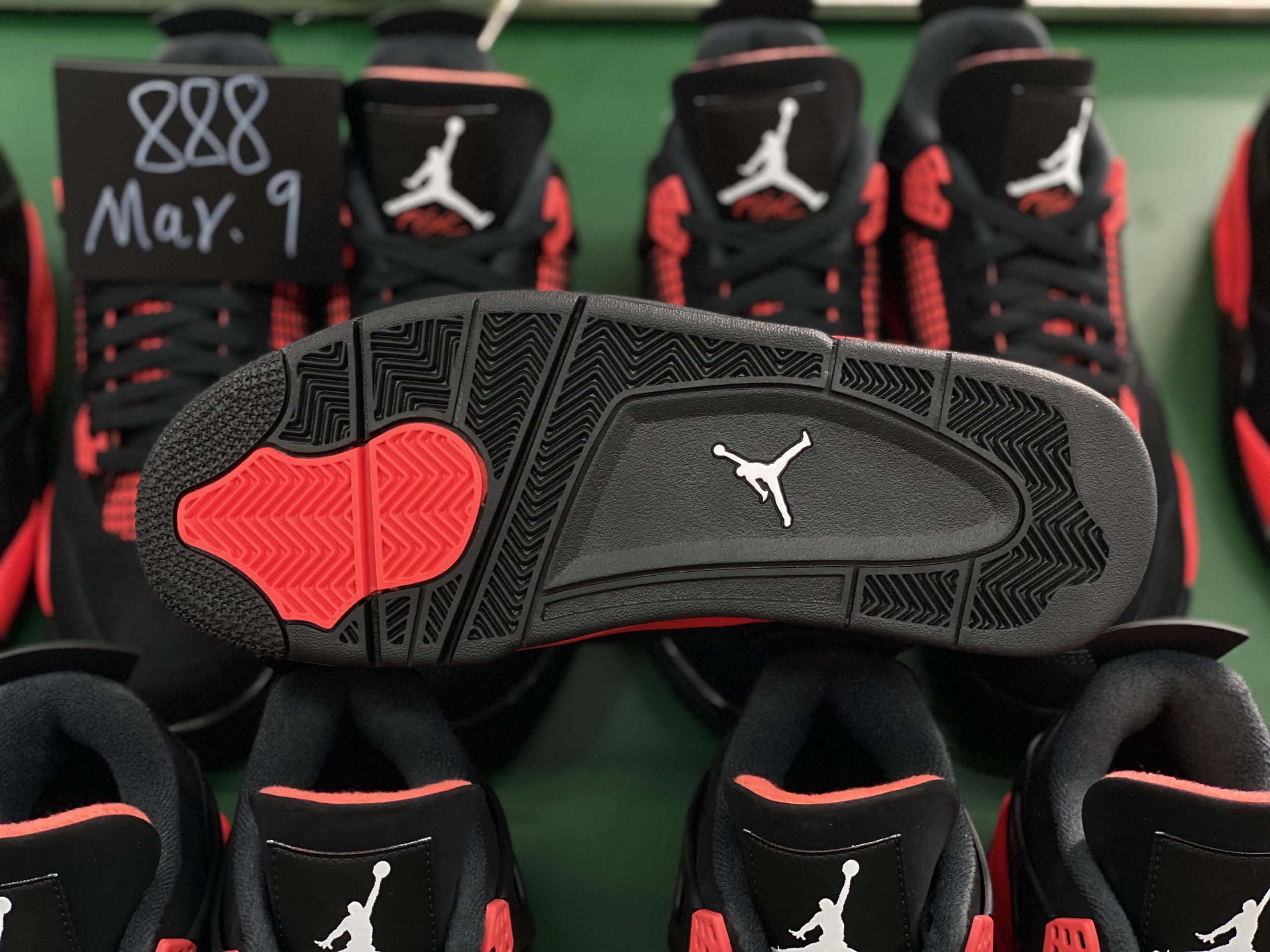 Jordan 4 Retro Red Thunder