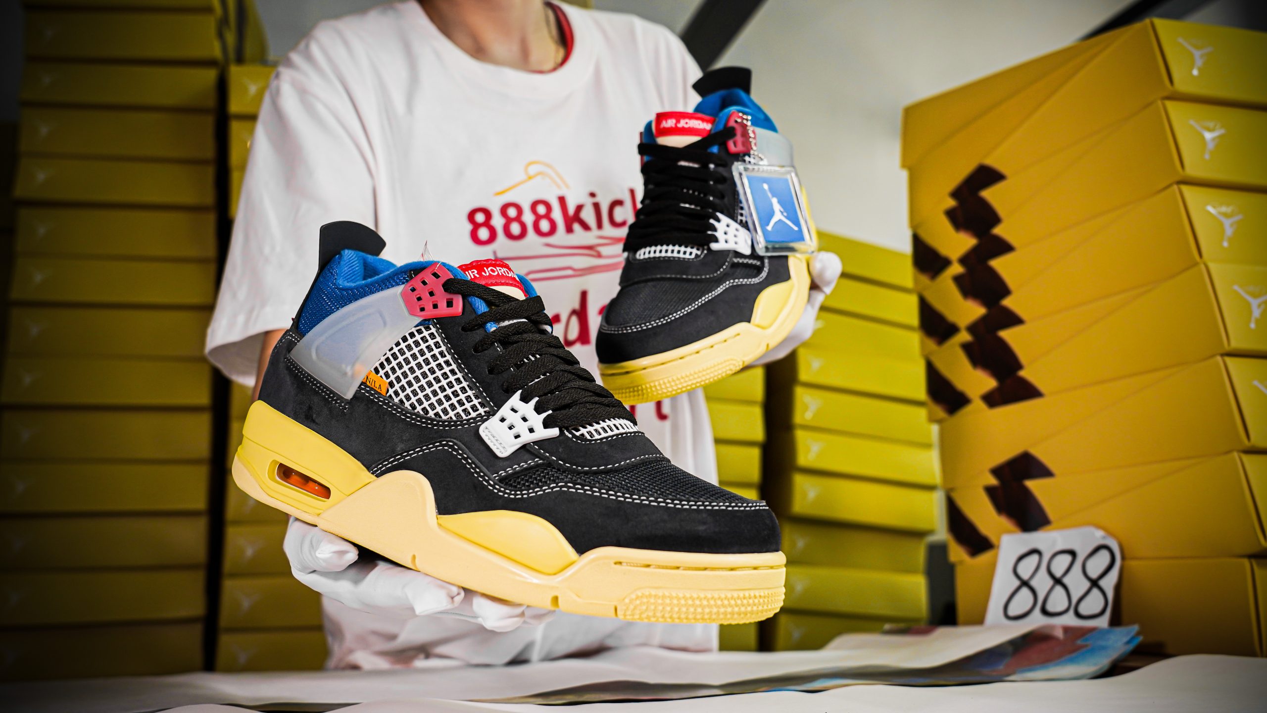 Jordan 4 Retro Union Off Noir
