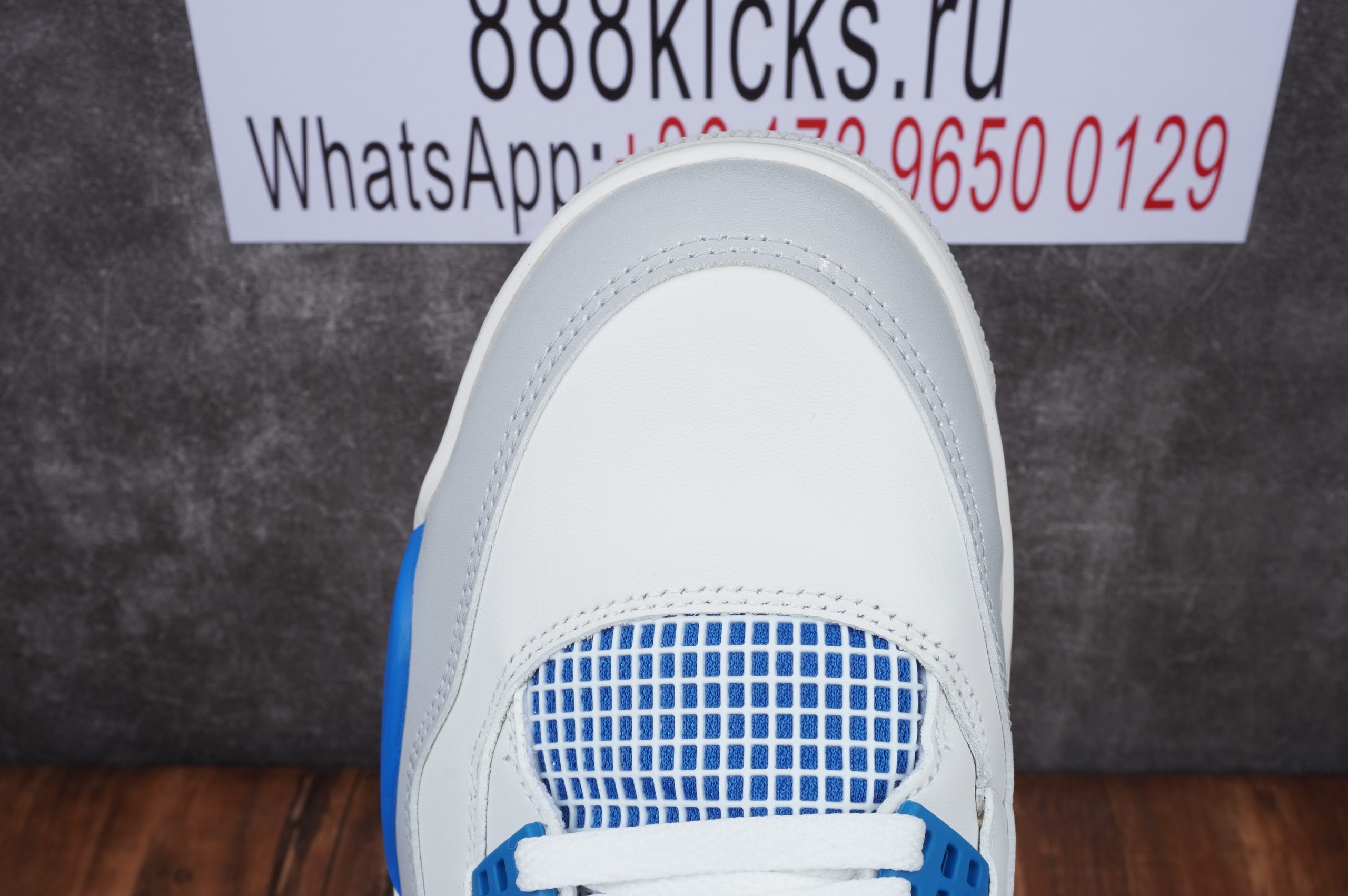Jordan 4 Retro Military Blue 2012