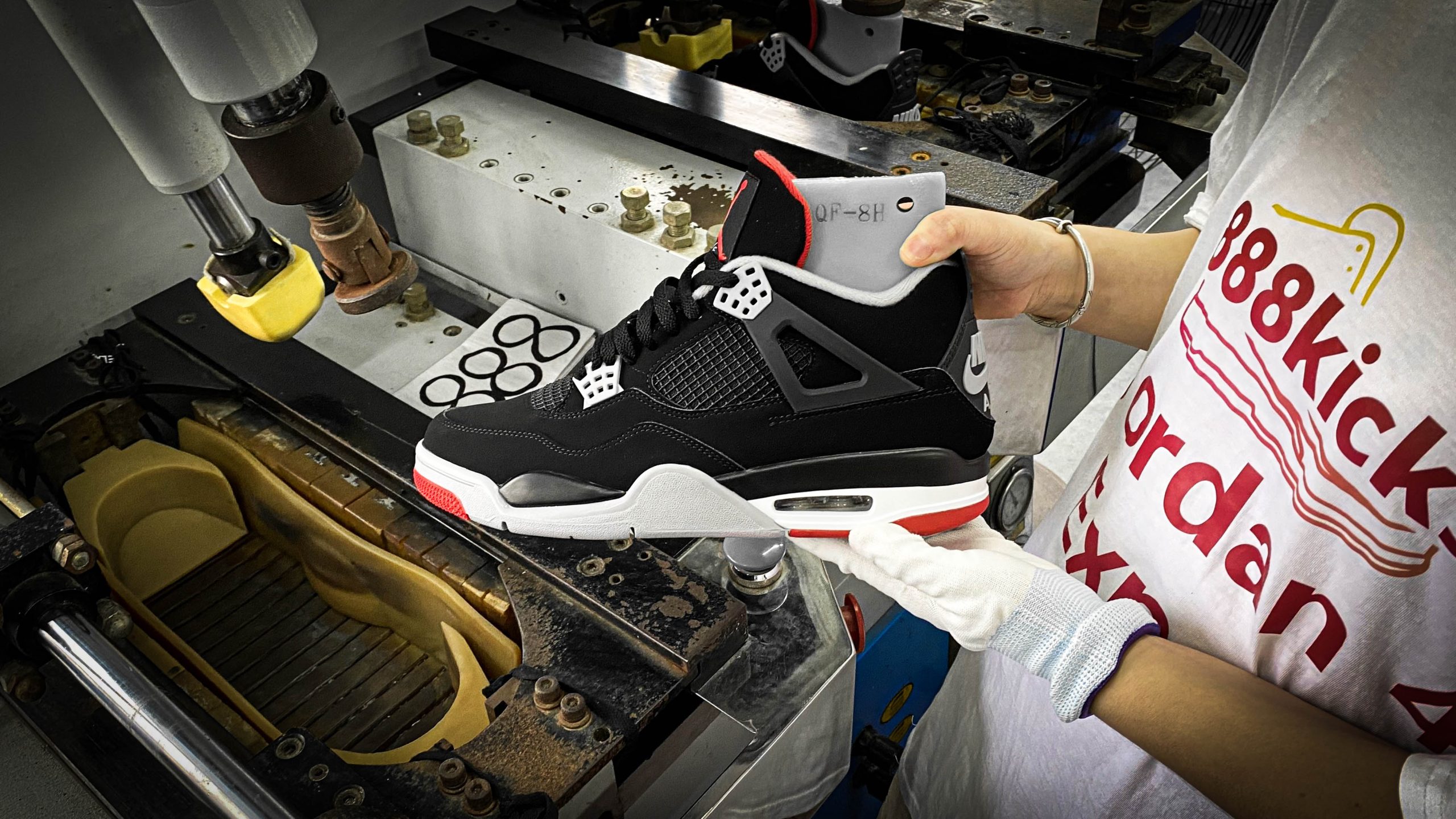 Jordan 4 Retro Bred 2019