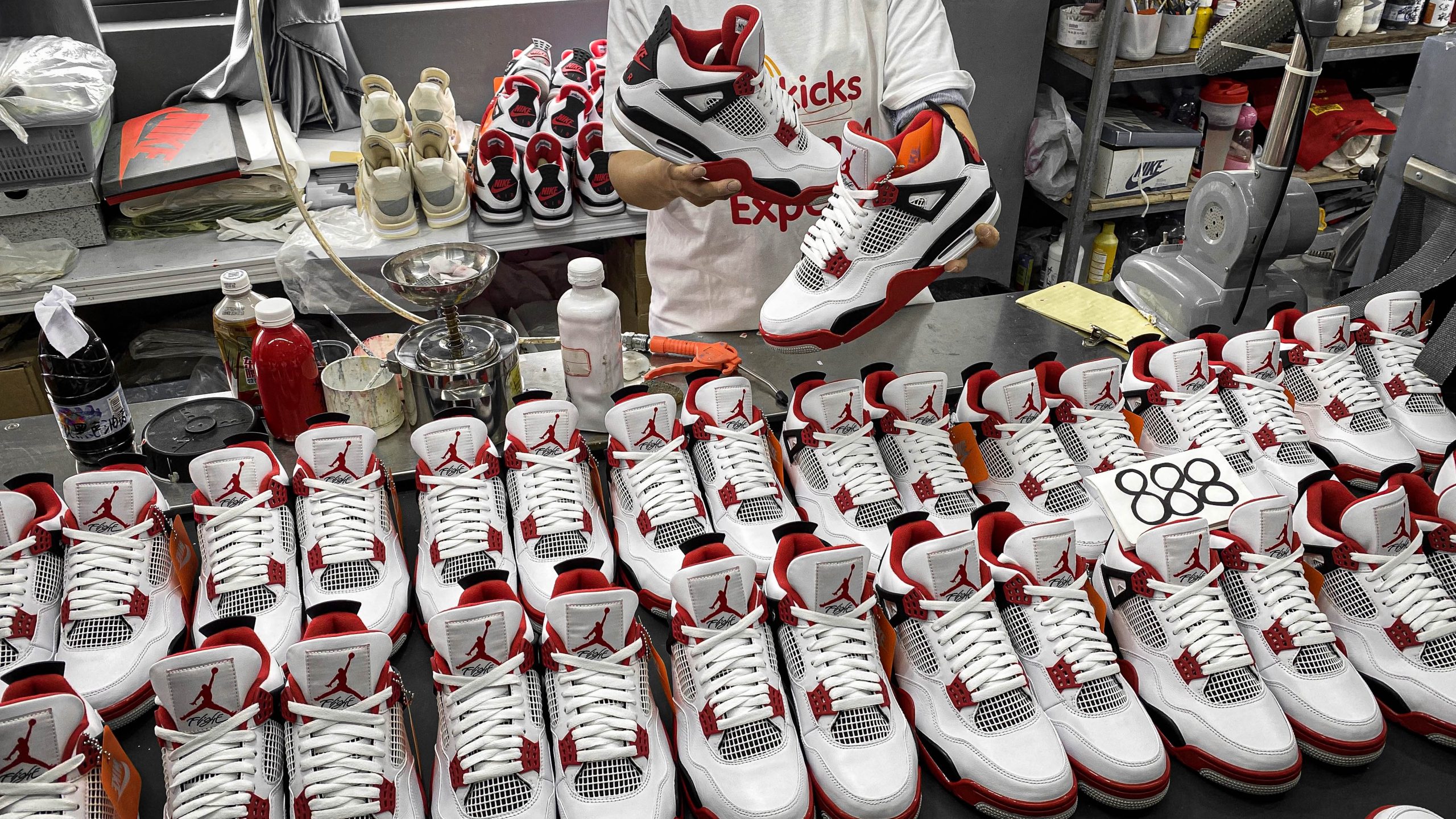 Jordan 4 Retro Fire Red 2020