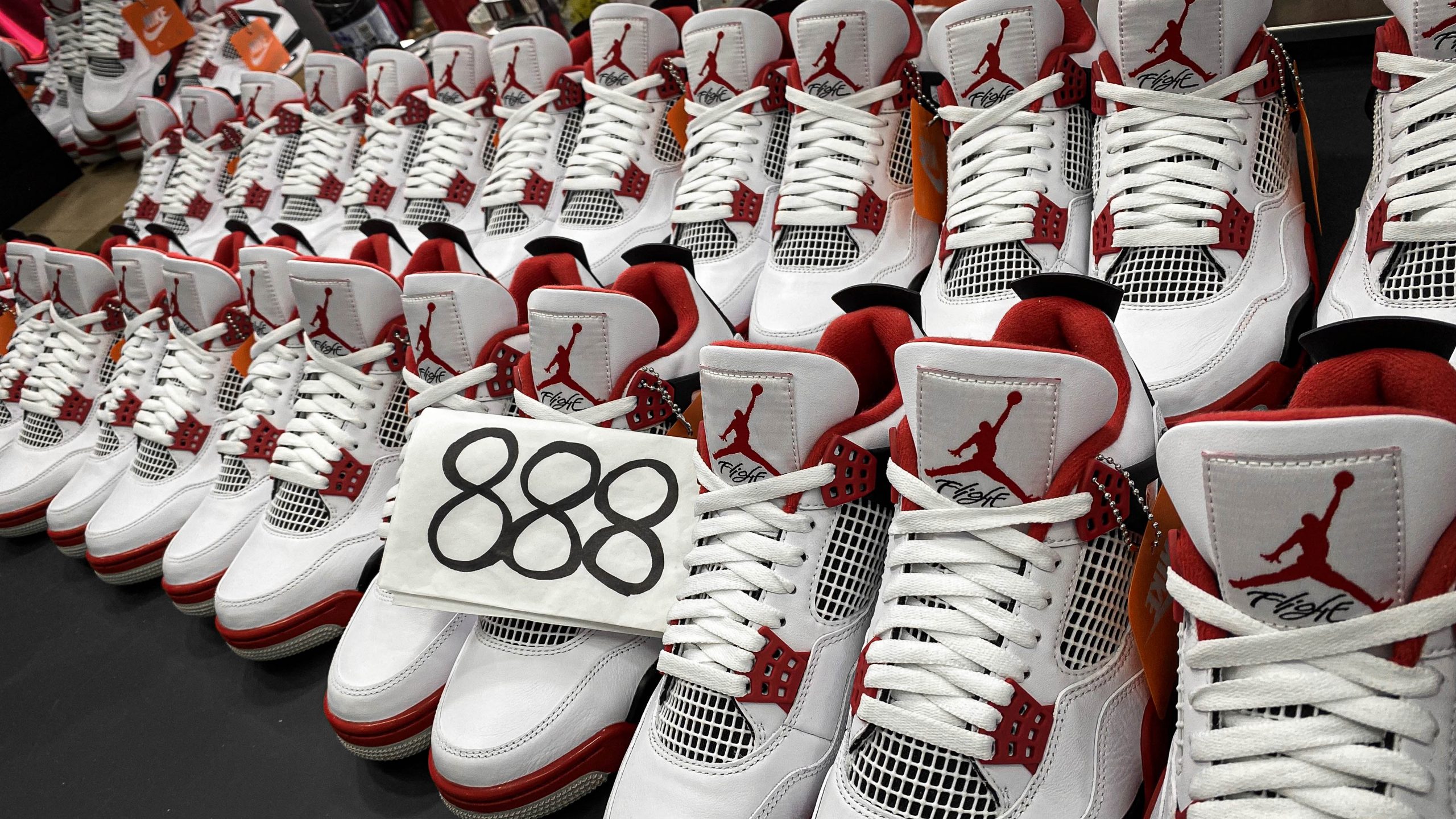 Jordan 4 Retro Fire Red 2020