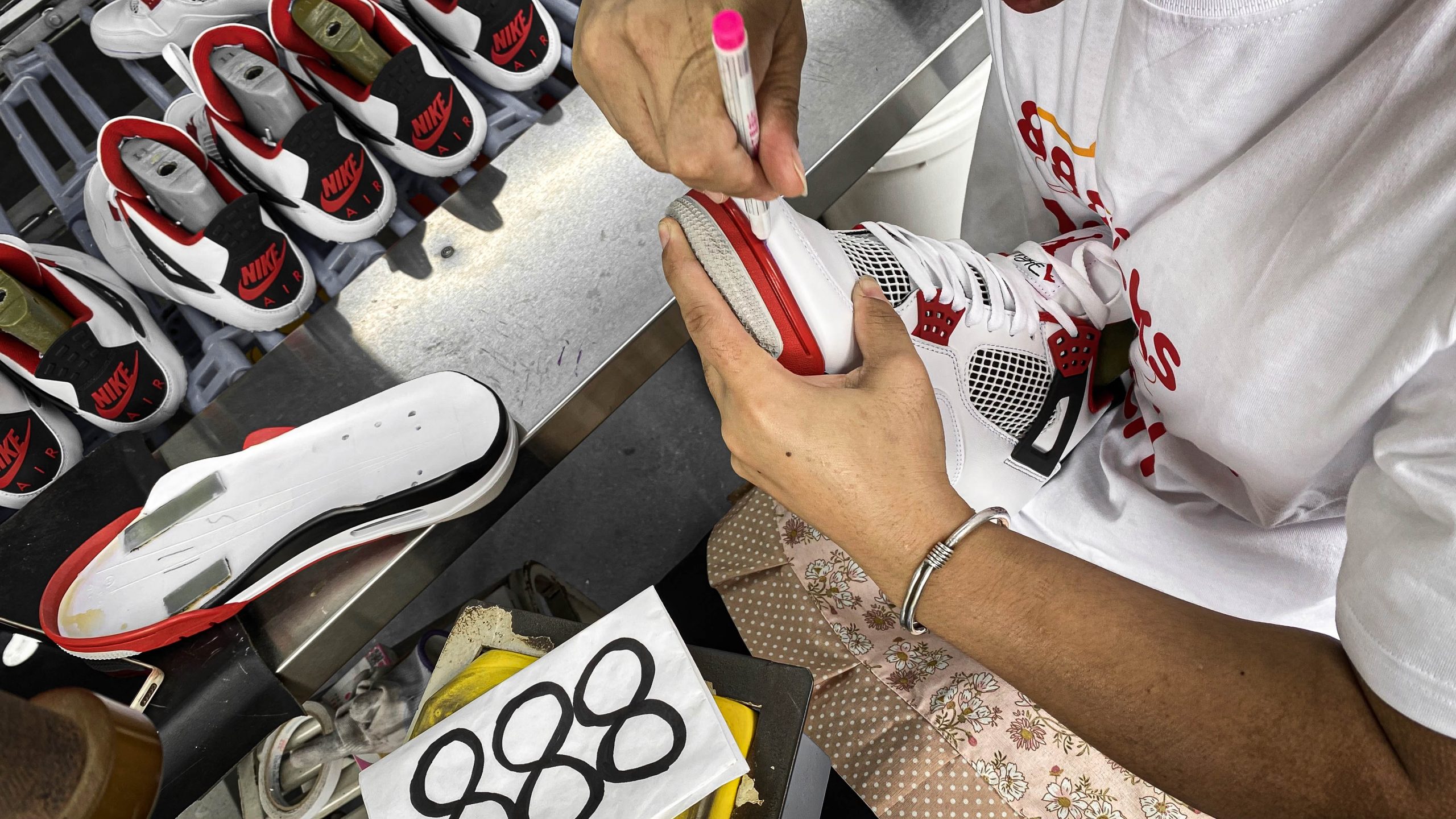 Jordan 4 Retro Fire Red 2020