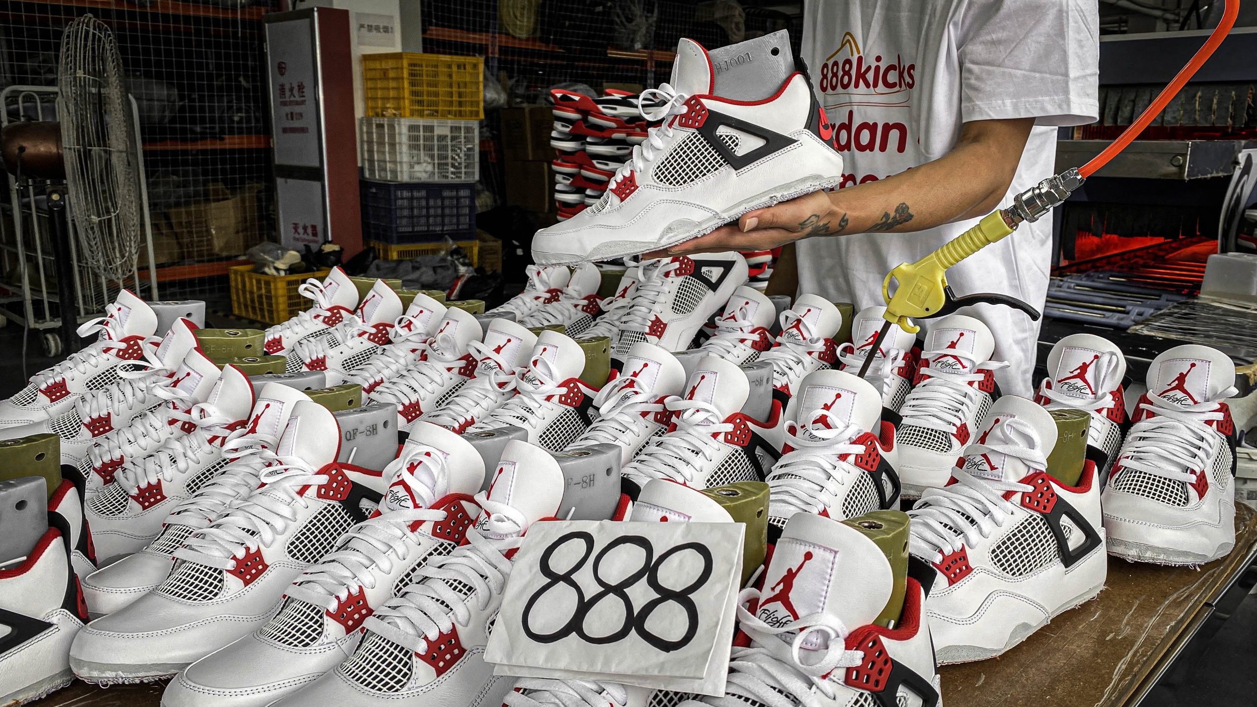 Jordan 4 Retro Fire Red 2020