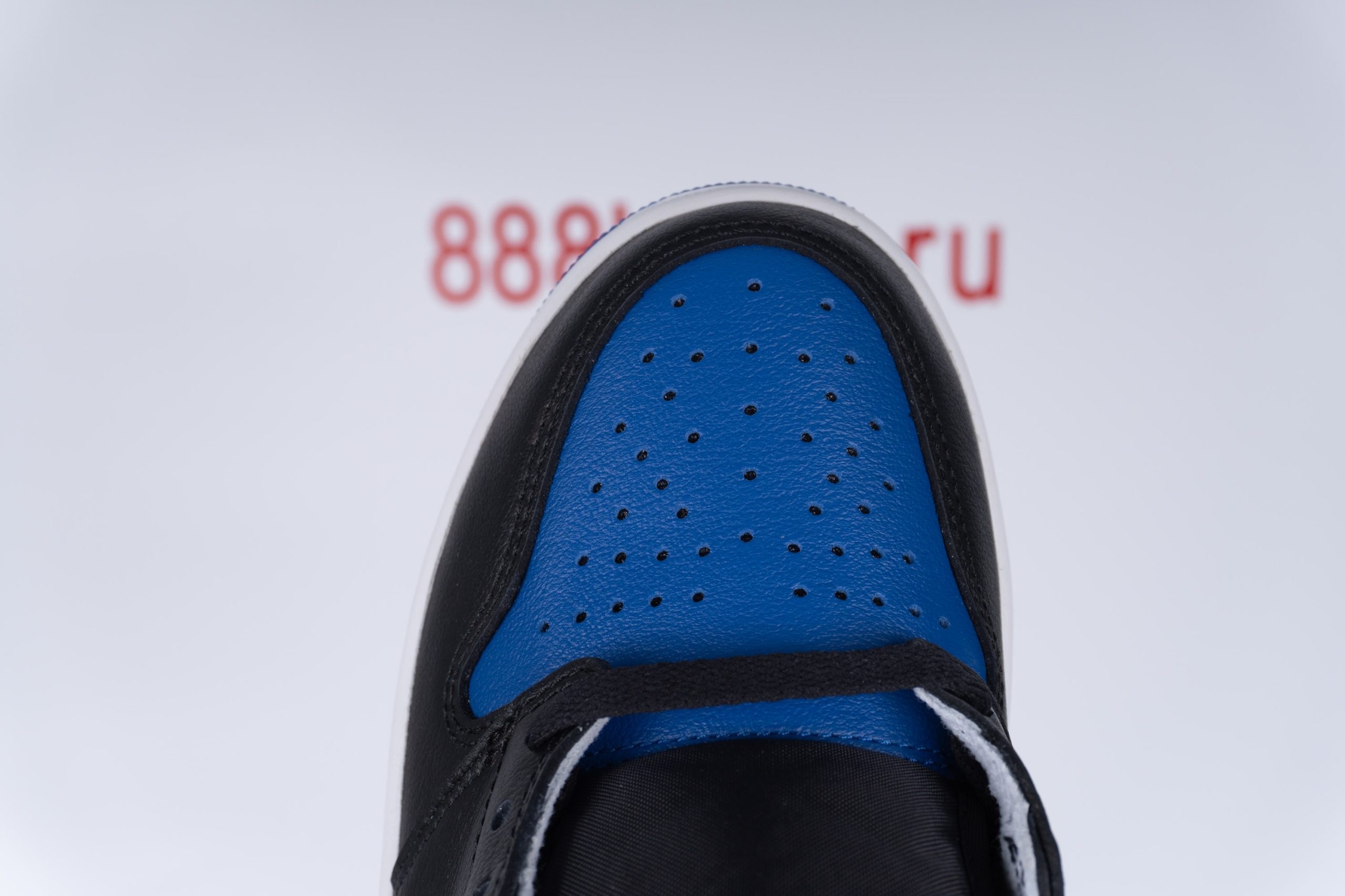 Jordan 1 Retro High Royal Toe