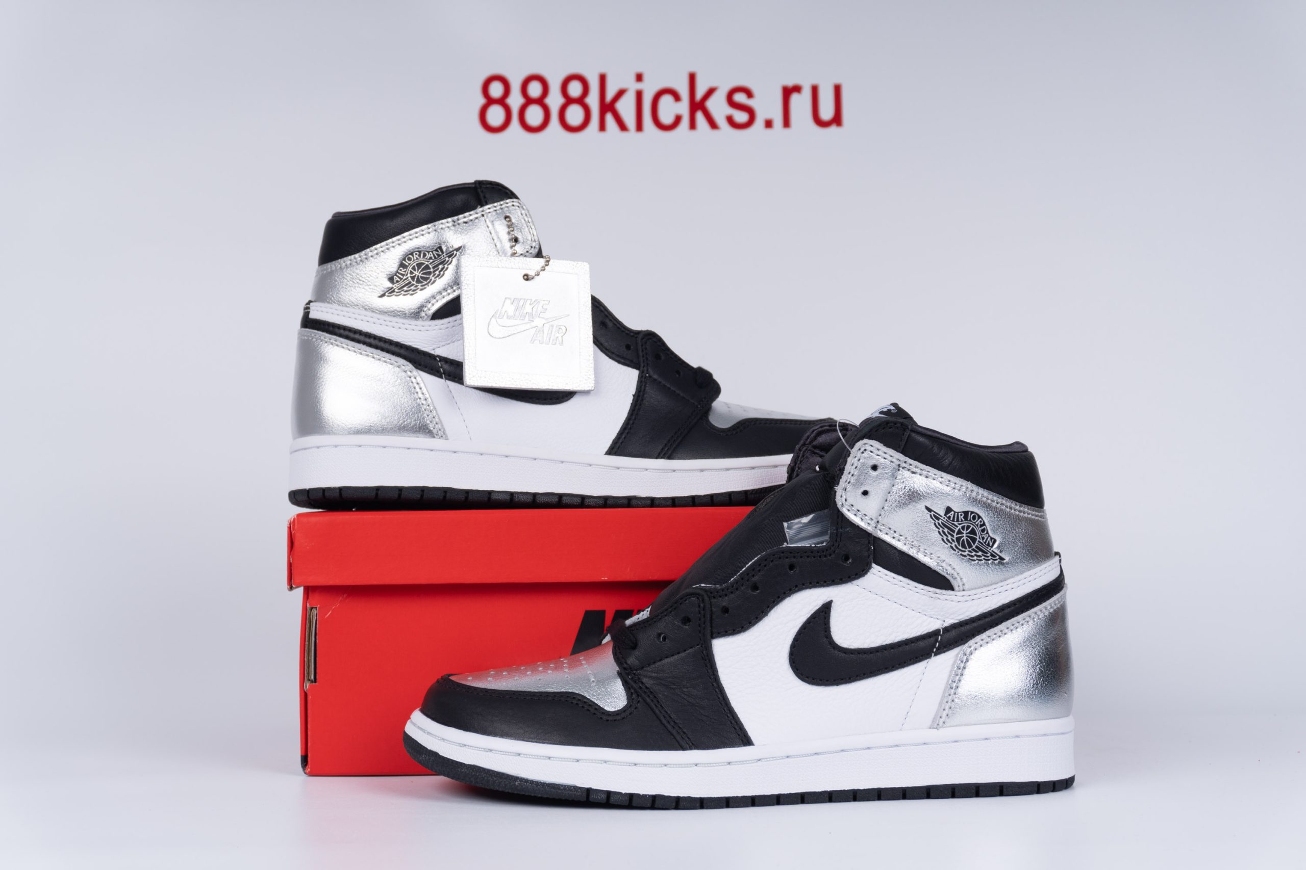 Jordan 1 Retro High Silver Toe (W)