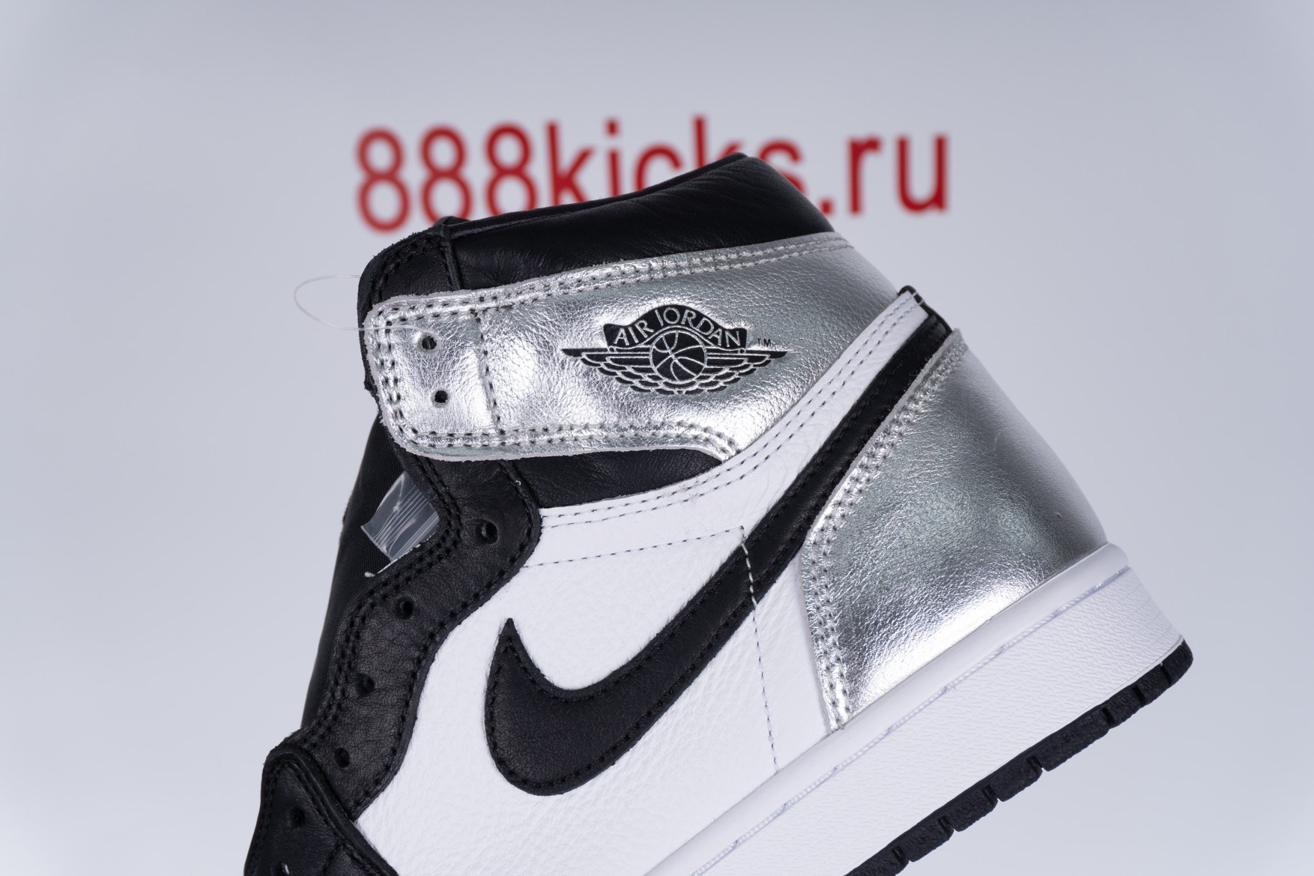Jordan 1 Retro High Silver Toe (W)