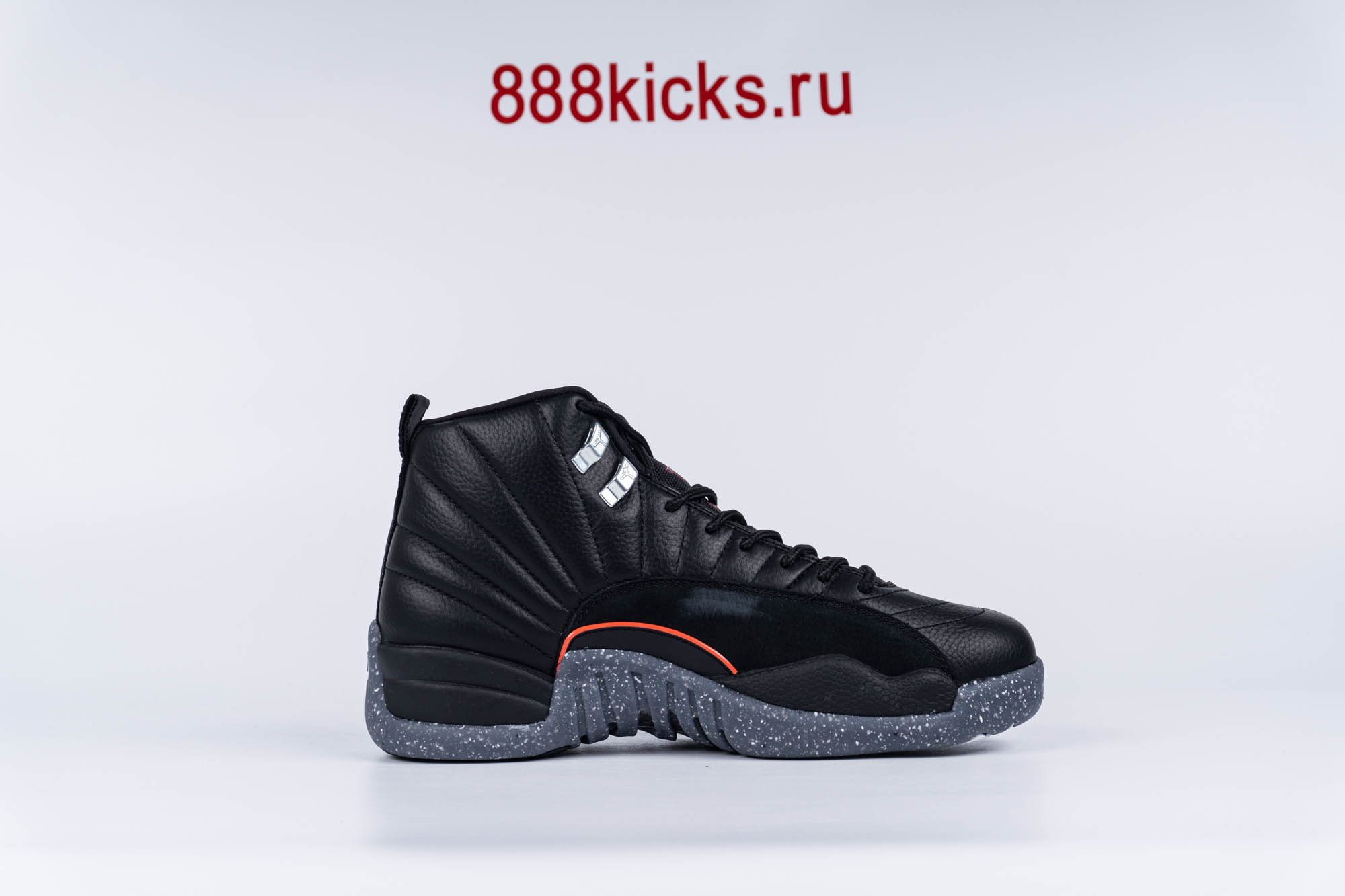 Jordan 12 Retro Utility