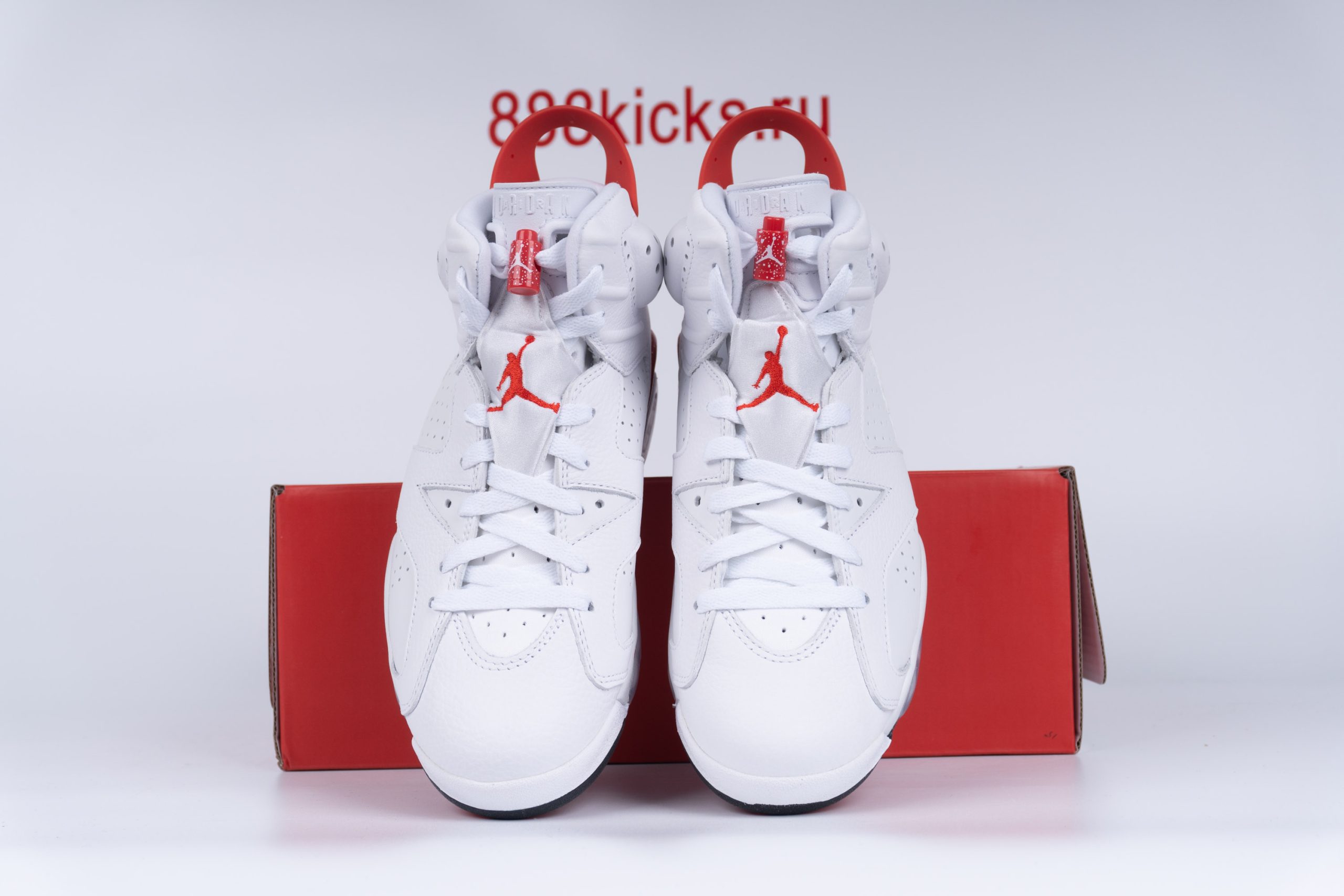 Jordan 6 Retro Red Oreo