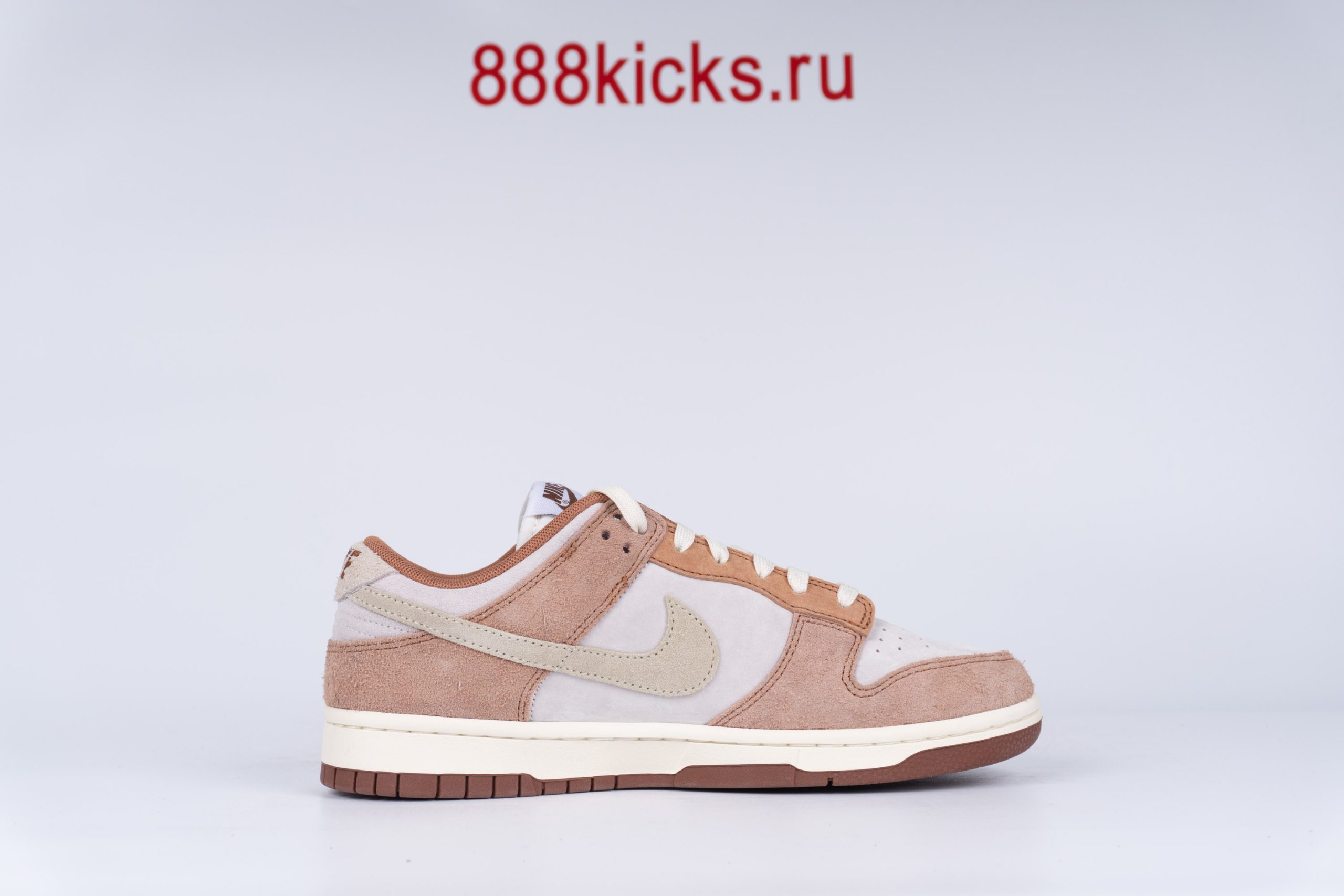 Nike Dunk Low Medium Curry