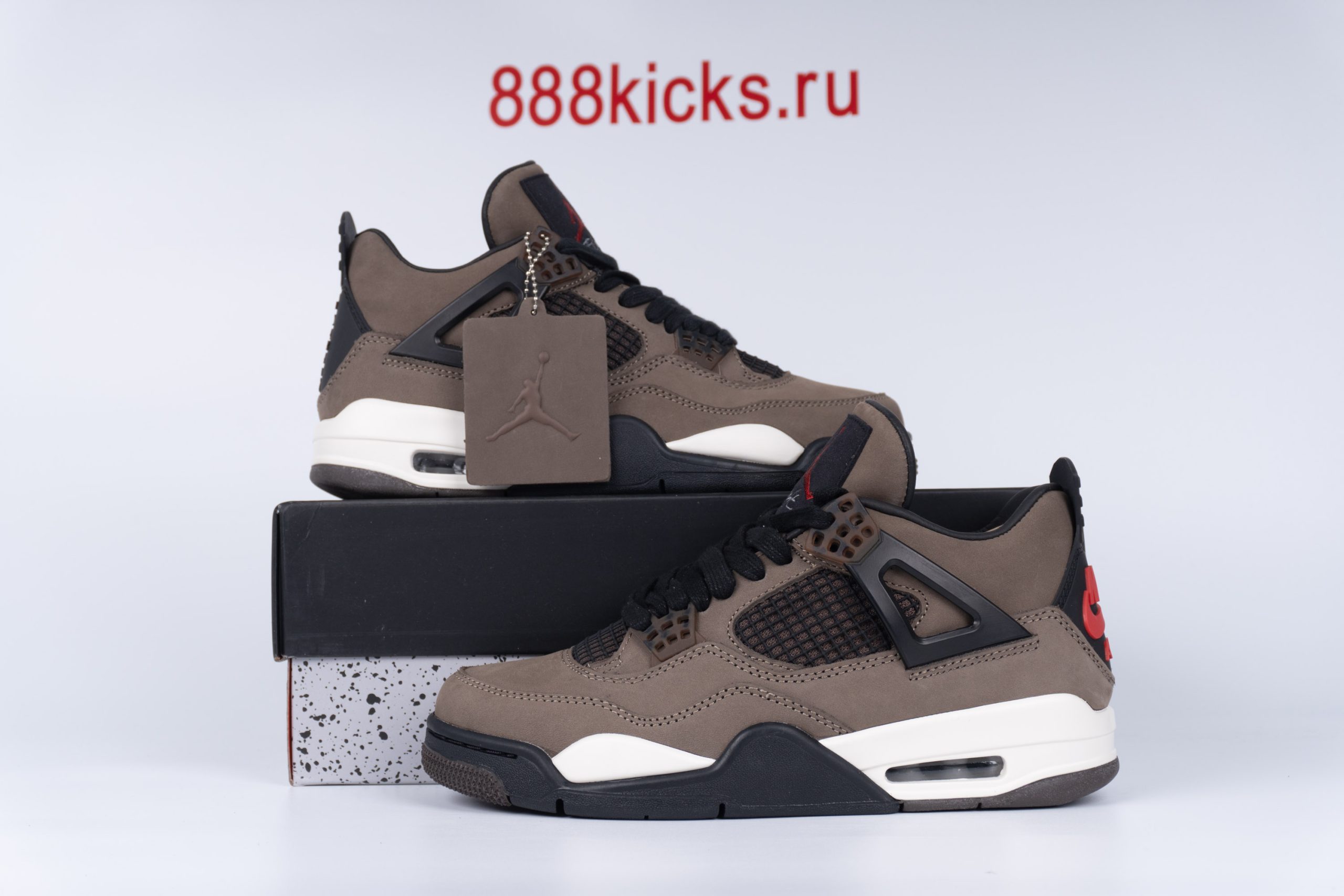 Travis Scott x Air Jordan 4 Retro Brown