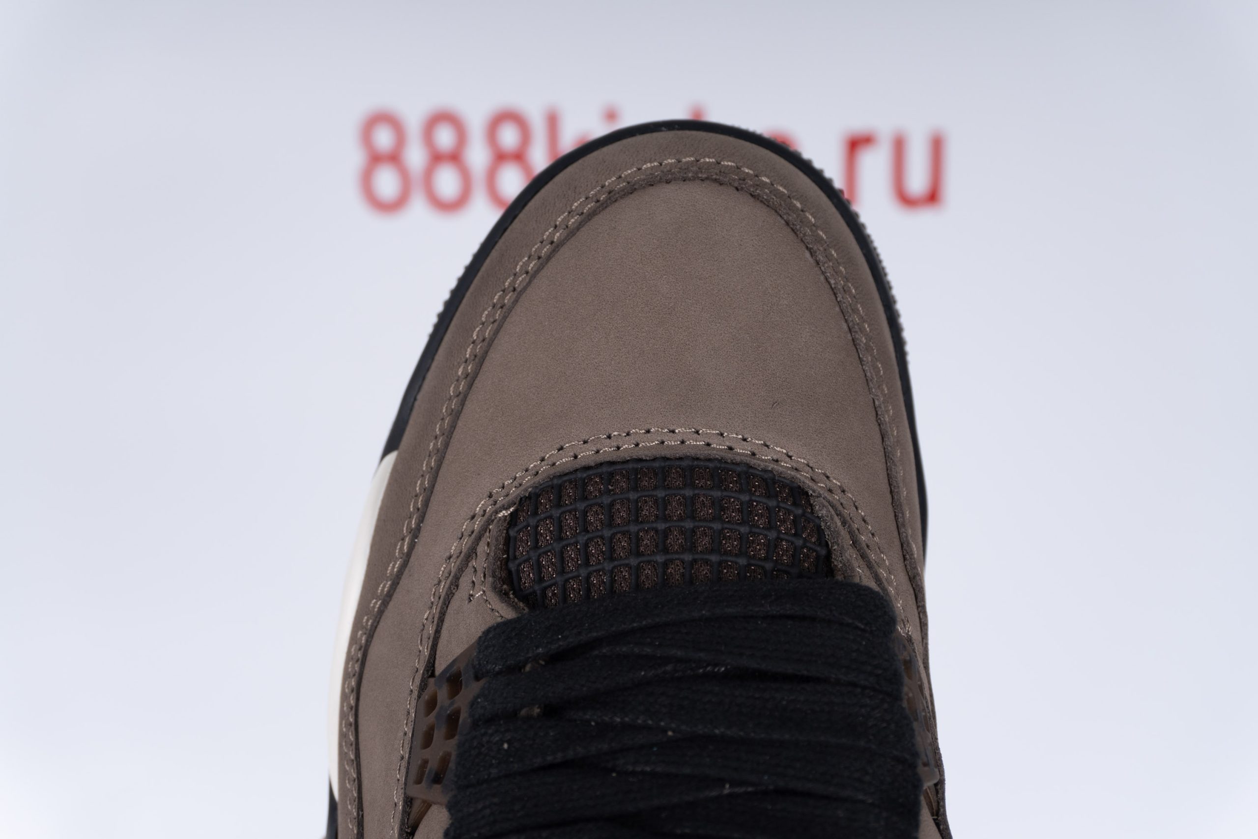 Travis Scott x Air Jordan 4 Retro Brown