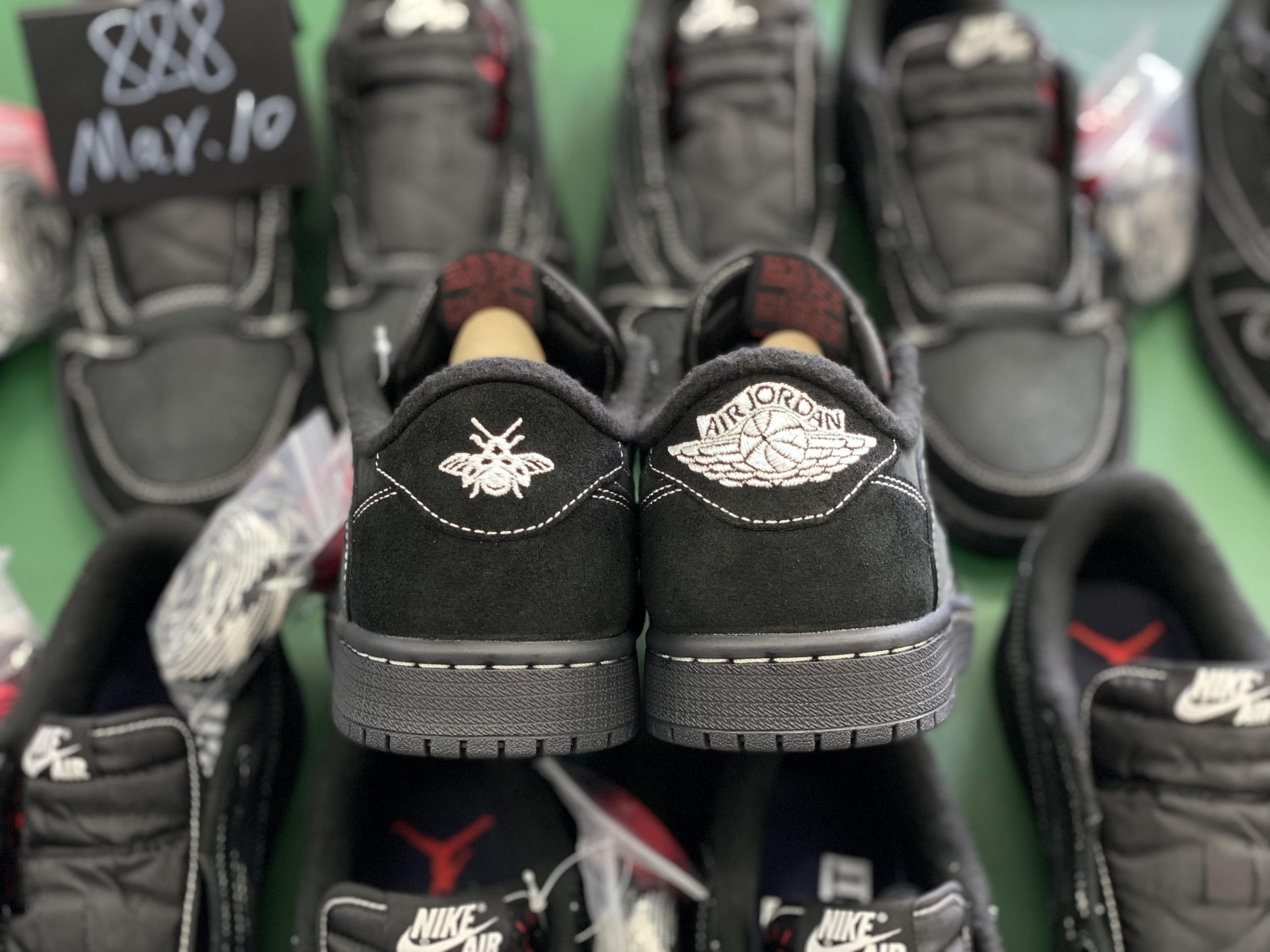Jordan 1 Retro Low OG SP Travis Scott Black Phantom