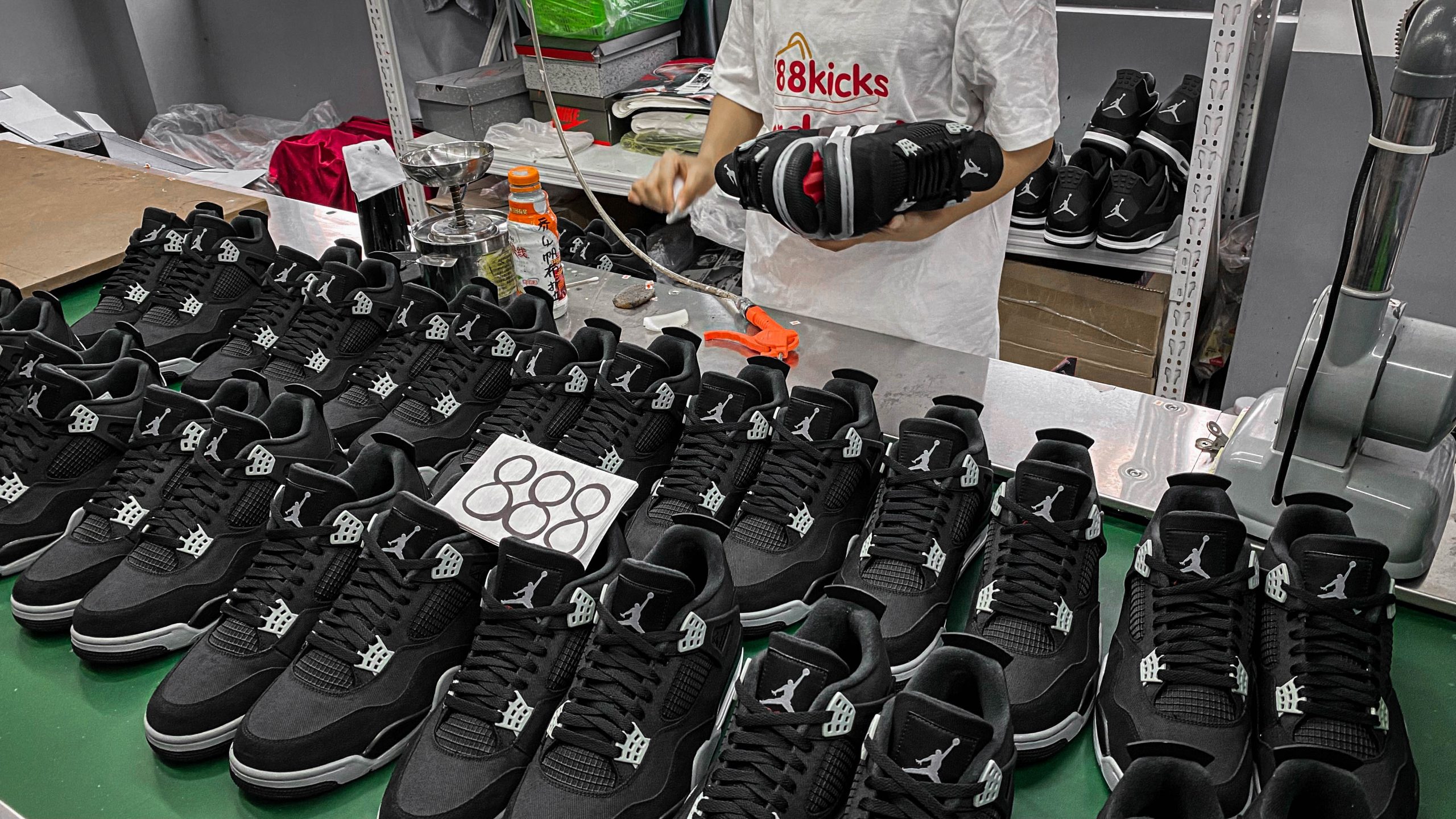 Jordan 4 Retro SE Black Canvas