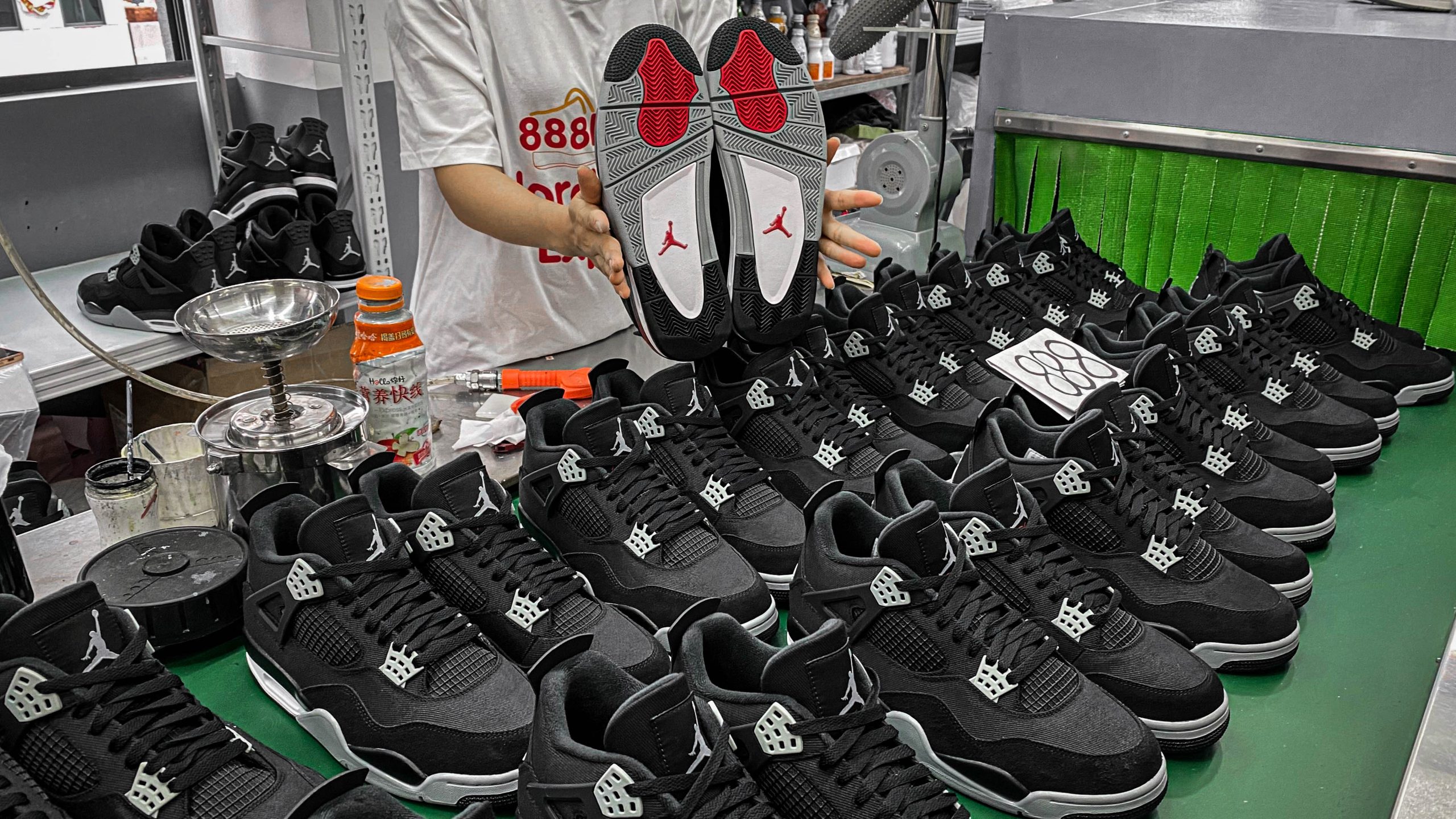 Jordan 4 Retro SE Black Canvas