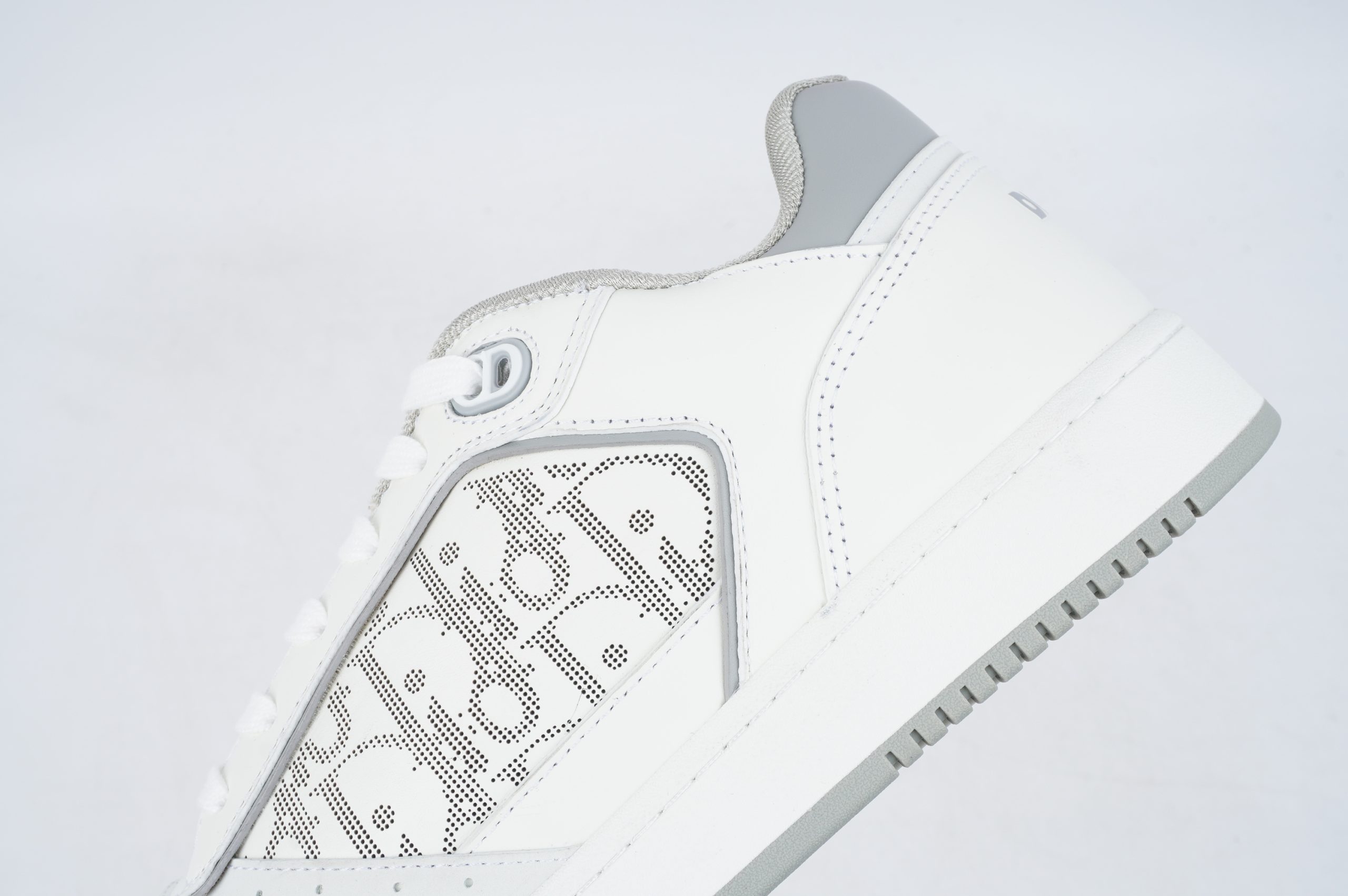 D1or B27 Low White Gray