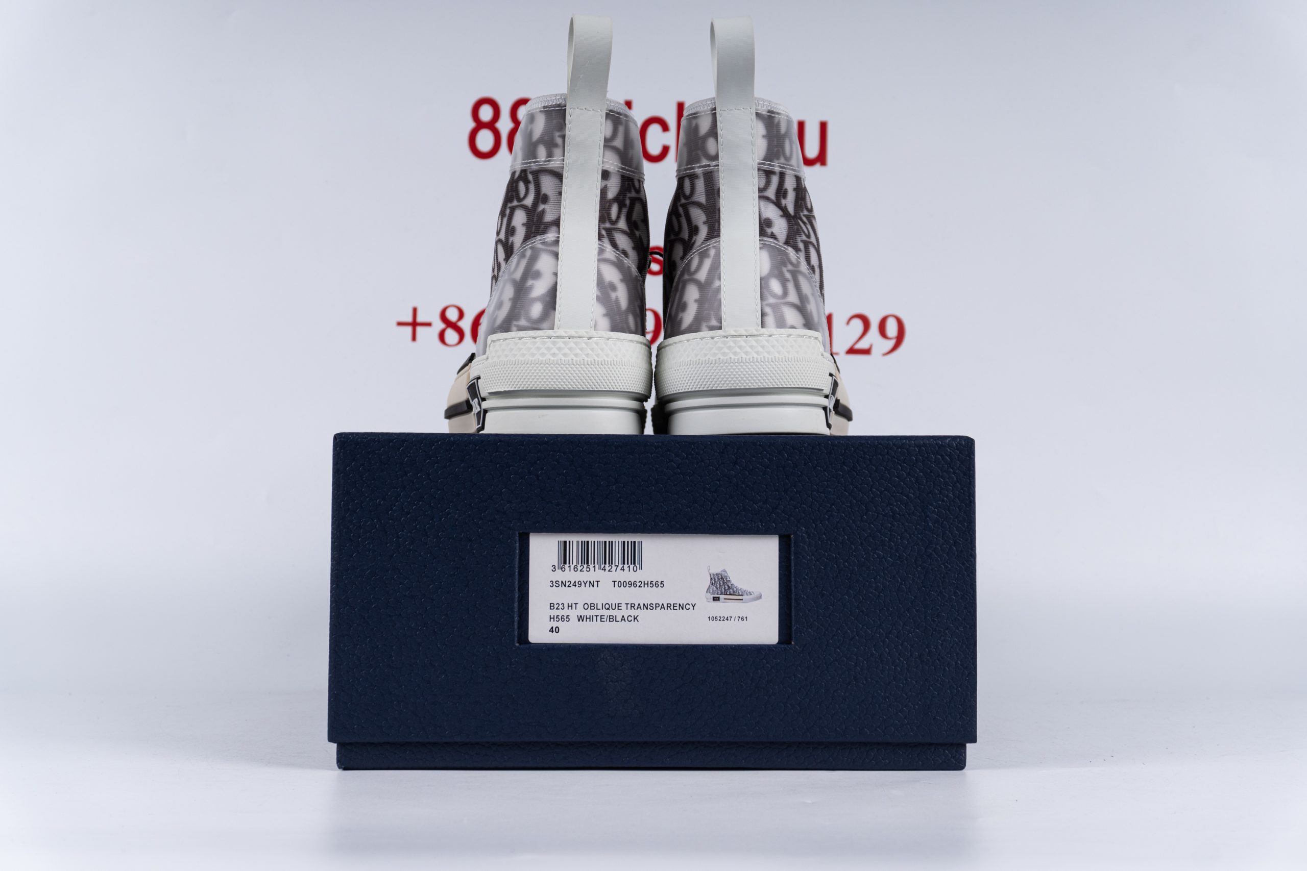 D1or B23 High Top Logo Oblique