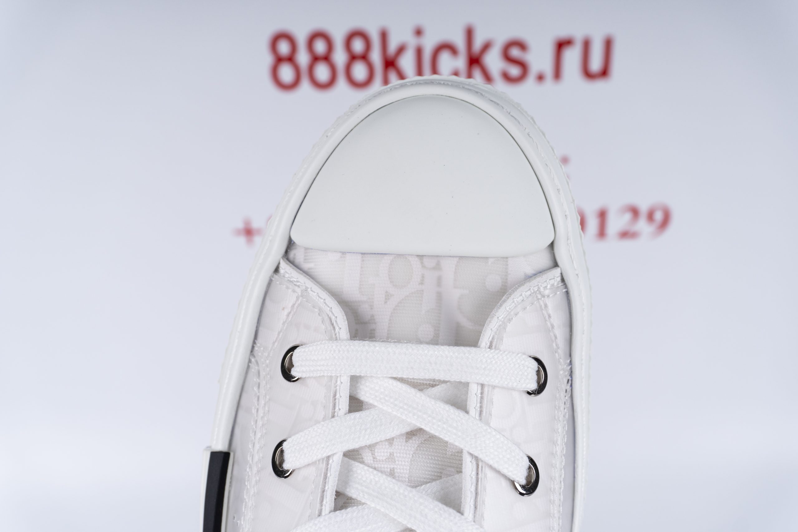 D1or B23 High Top Oblique