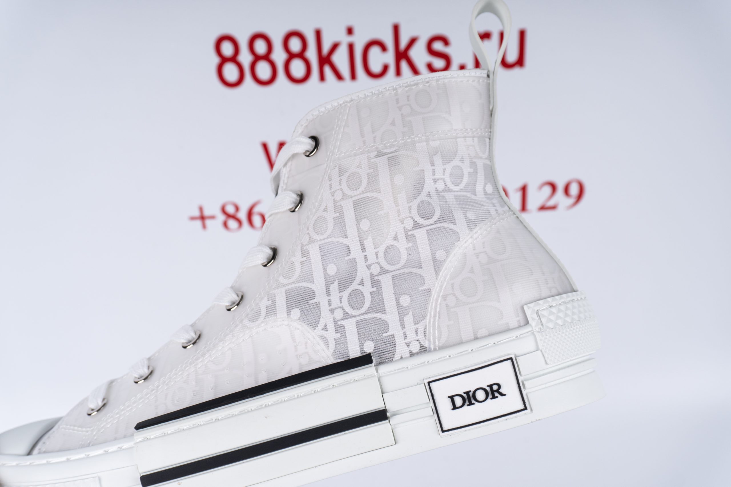 D1or B23 High Top Oblique