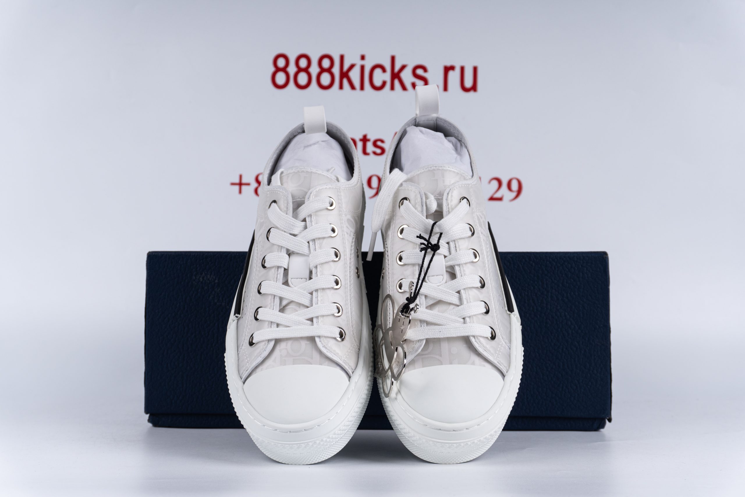 D1or B23 Low Top Oblique