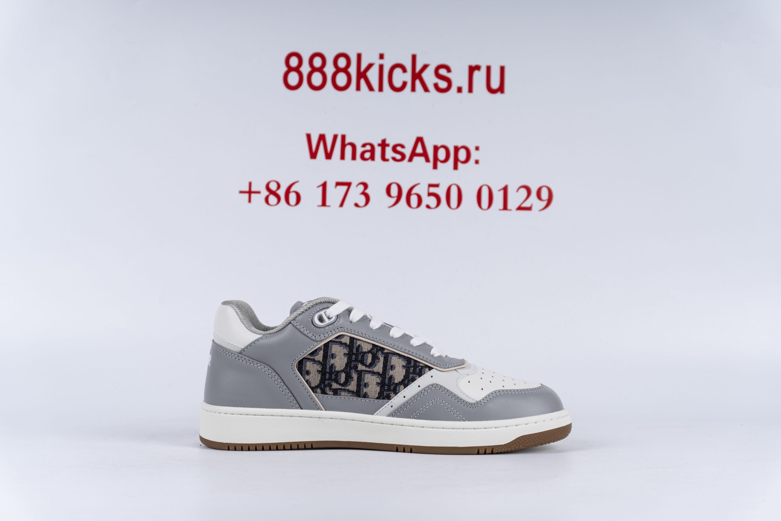 D1or B27 Low Gray White
