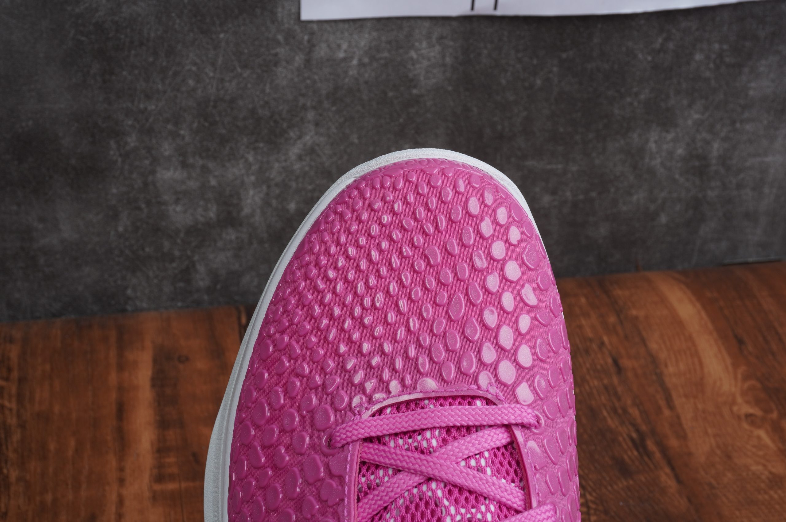 Nike Kobe 6 Kay Yow Think Pink
