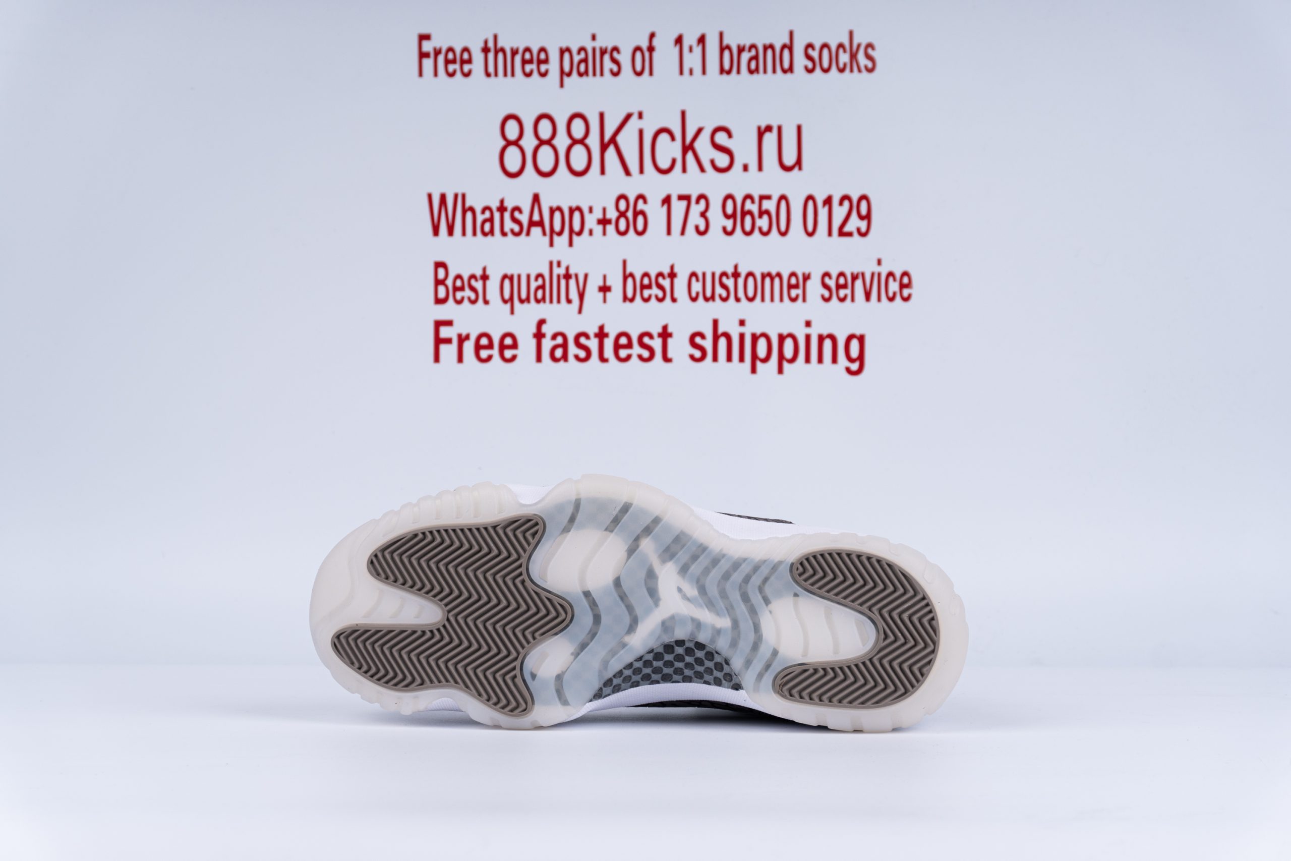 Jordan 11 Retro Low IE White Cement