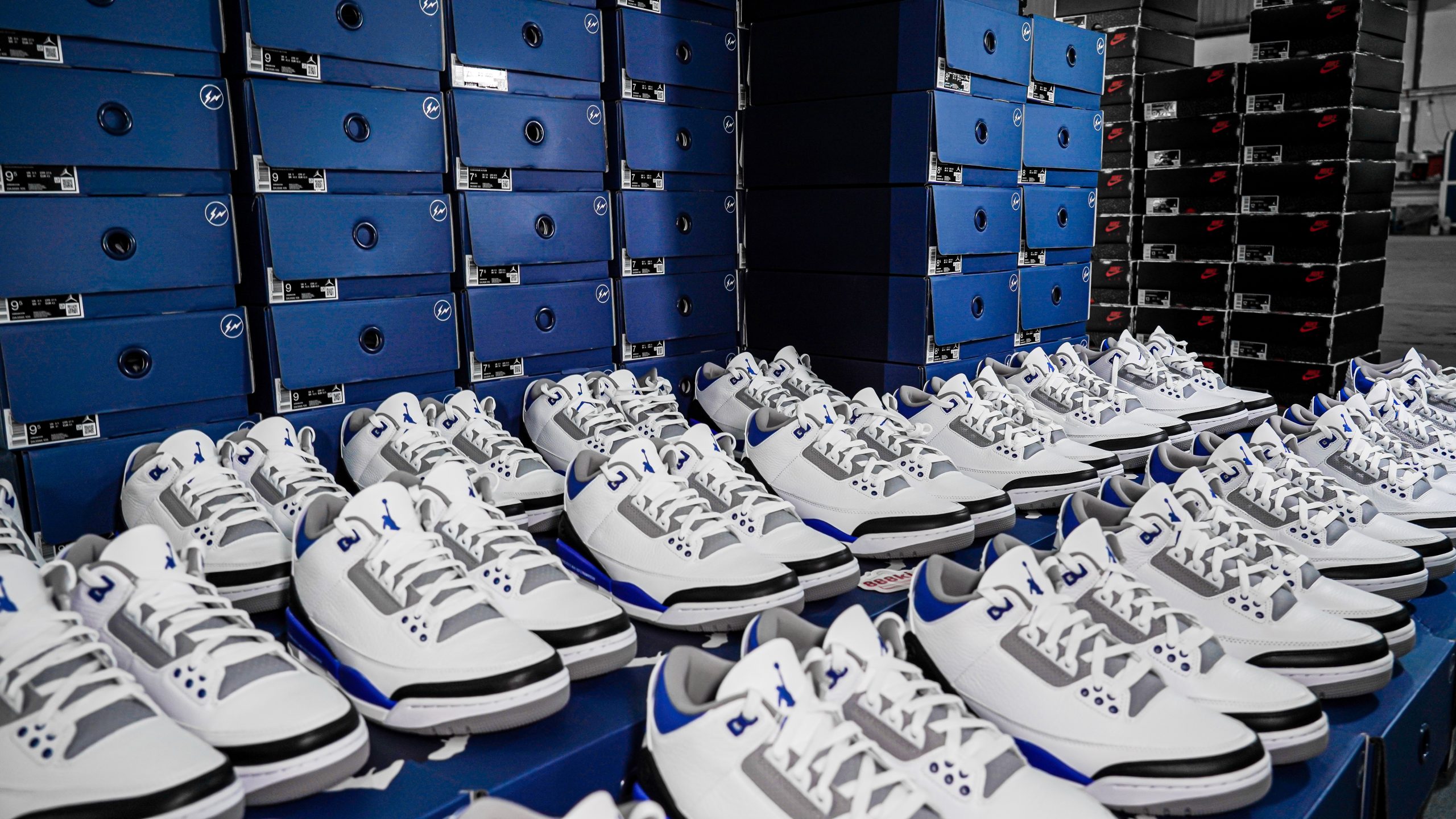 Jordan 3 Retro Fragment Blue
