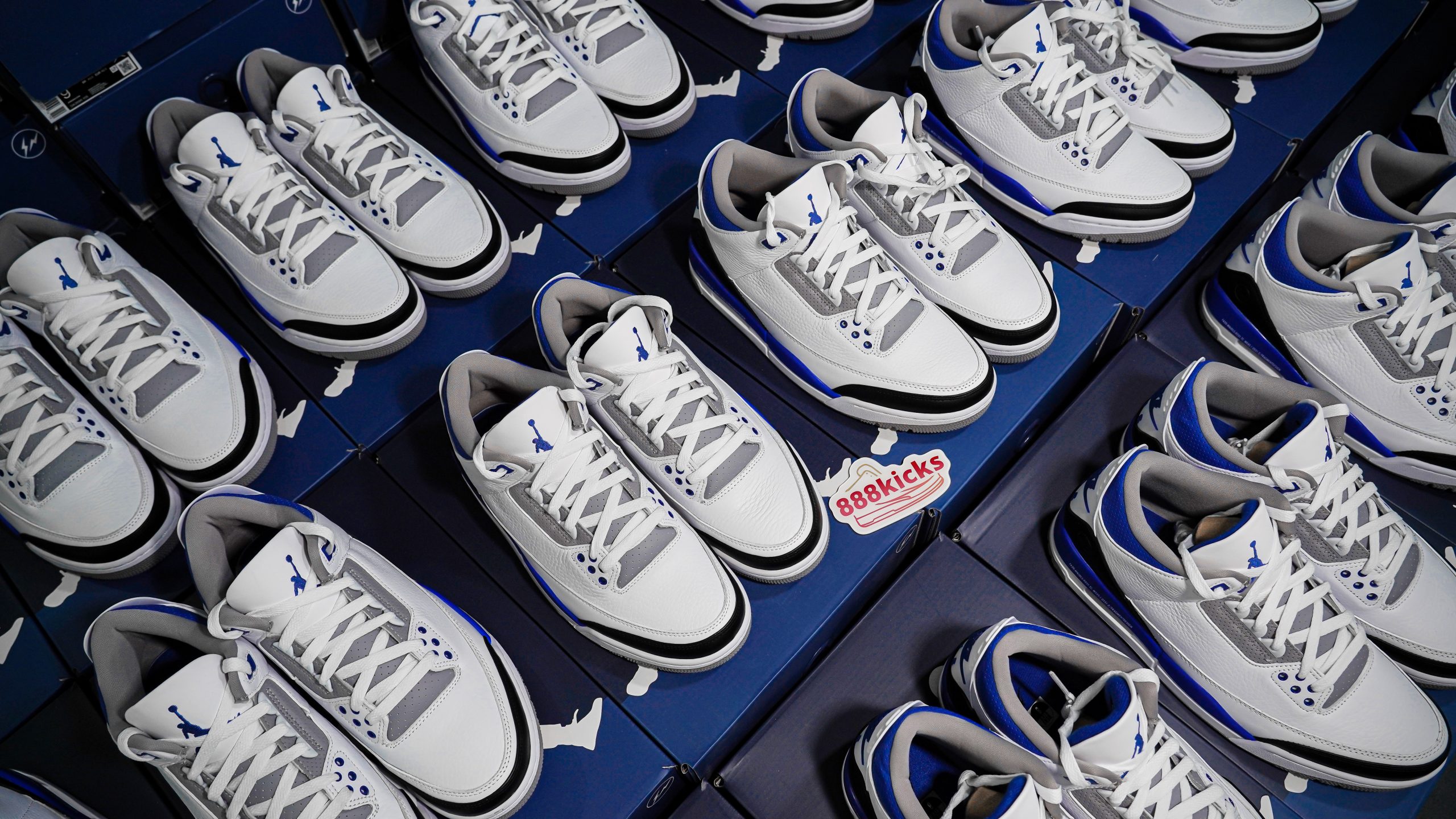 Jordan 3 Retro Fragment Blue