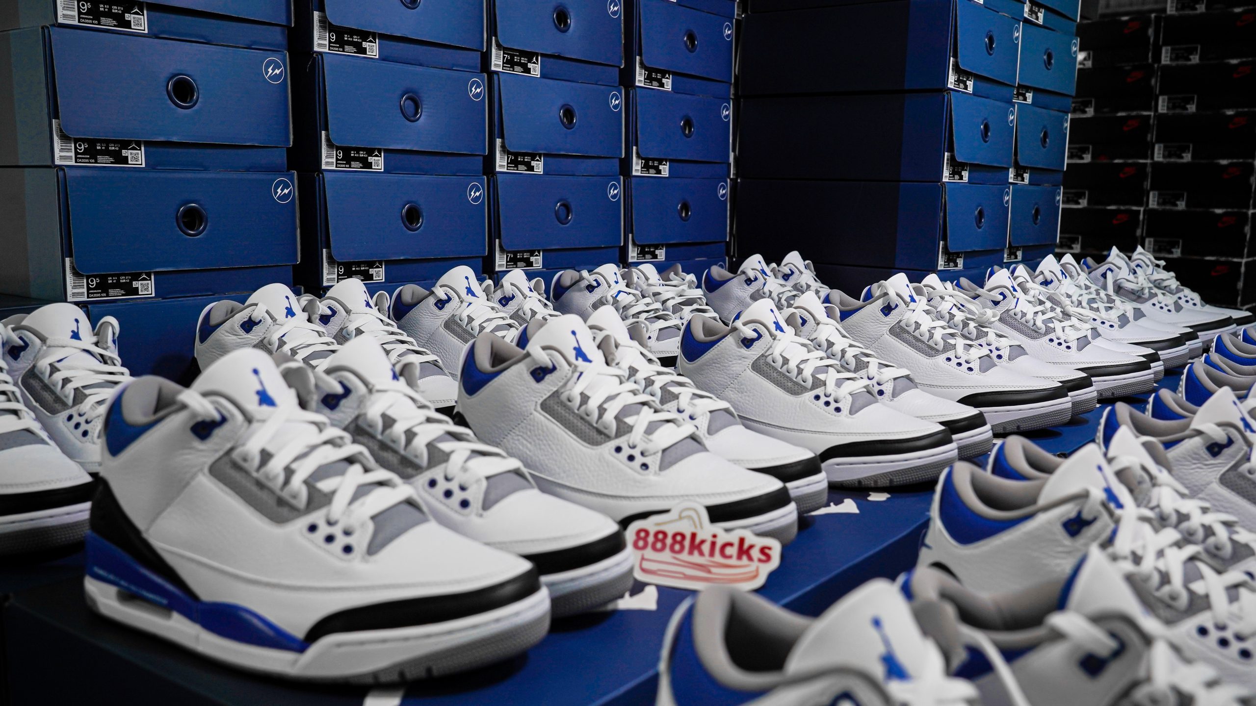 Jordan 3 Retro Fragment Blue