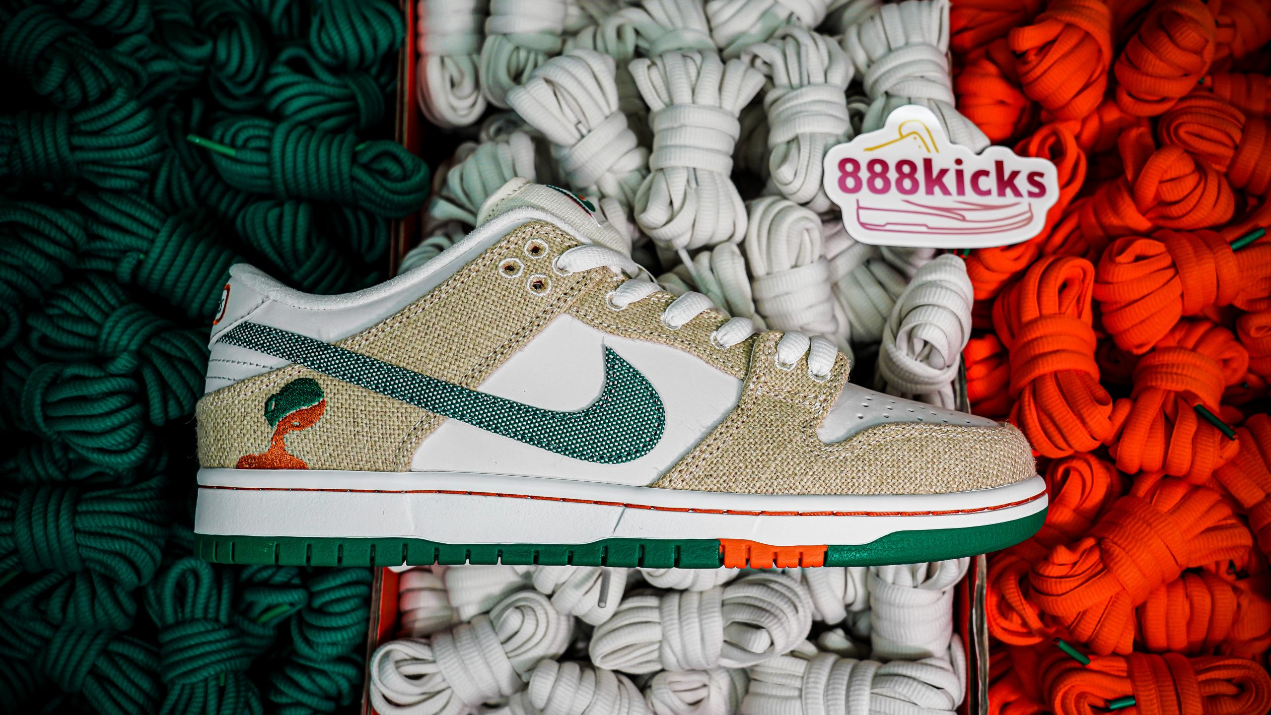 Nike SB Dunk Low Jarritos
