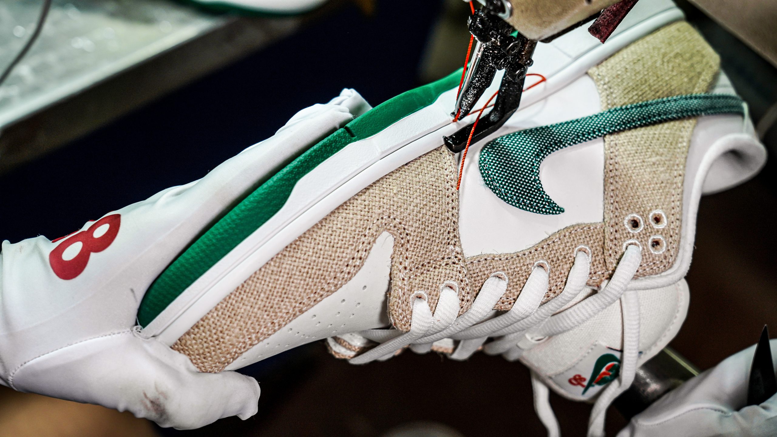 Nike SB Dunk Low Jarritos