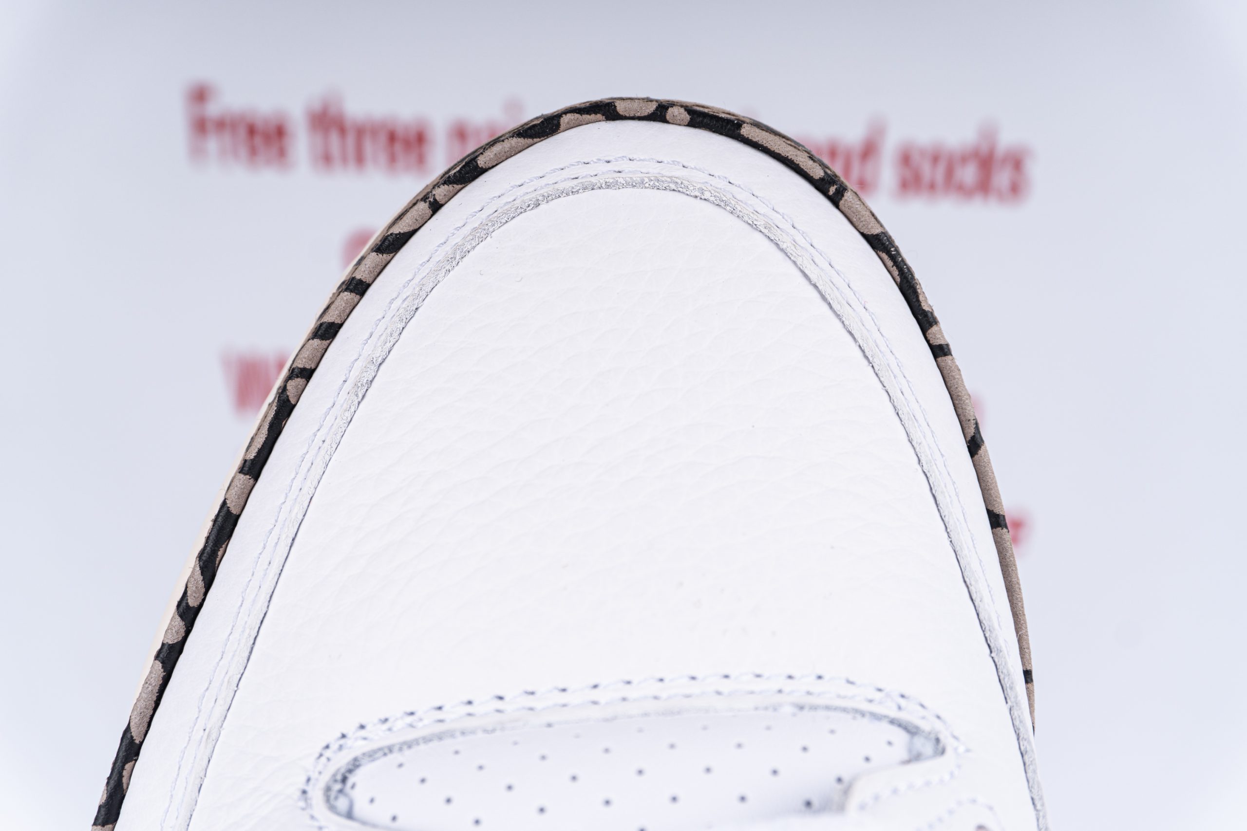 Jordan 3 Retro Neapolitan Dark Mocha