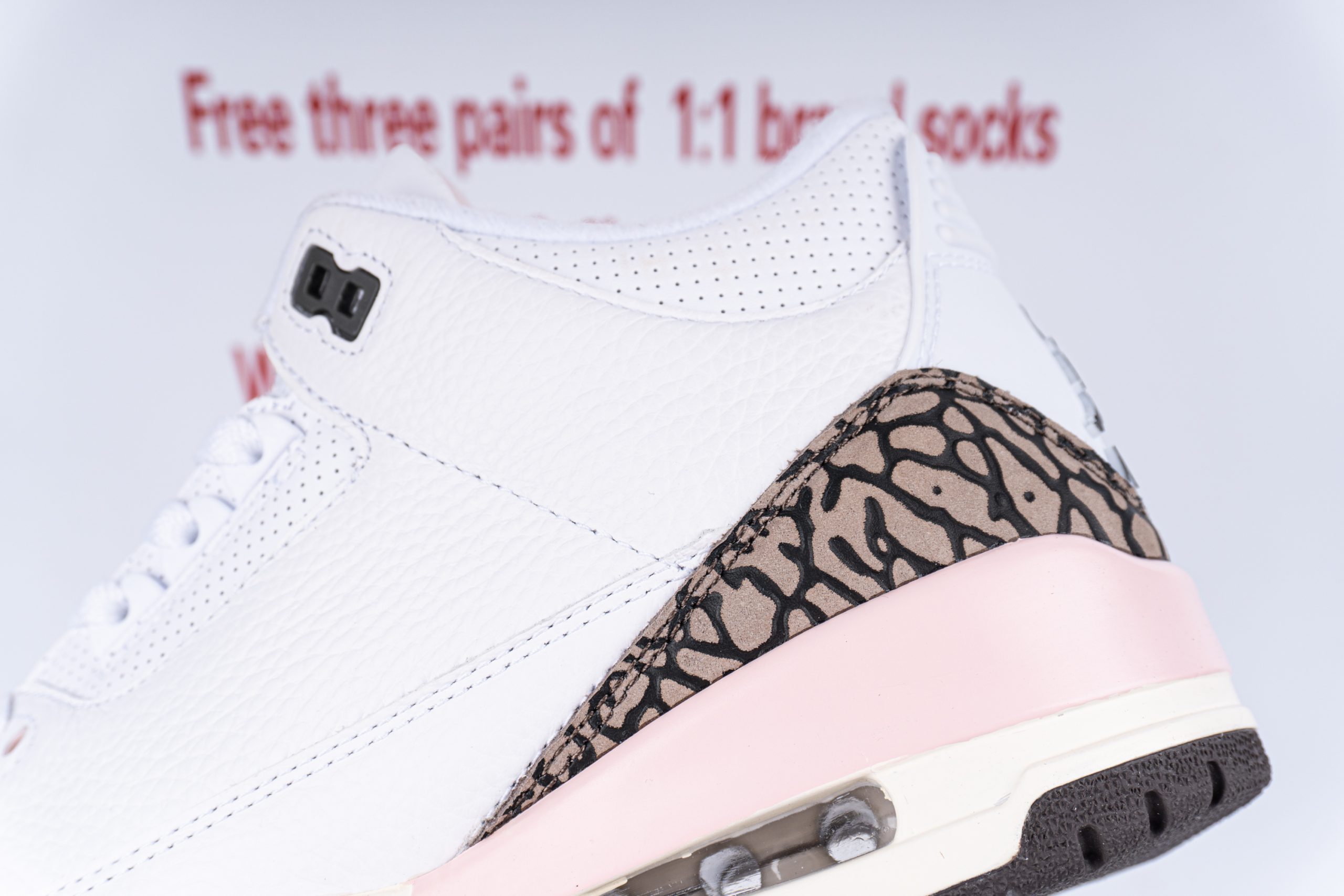 Jordan 3 Retro Neapolitan Dark Mocha