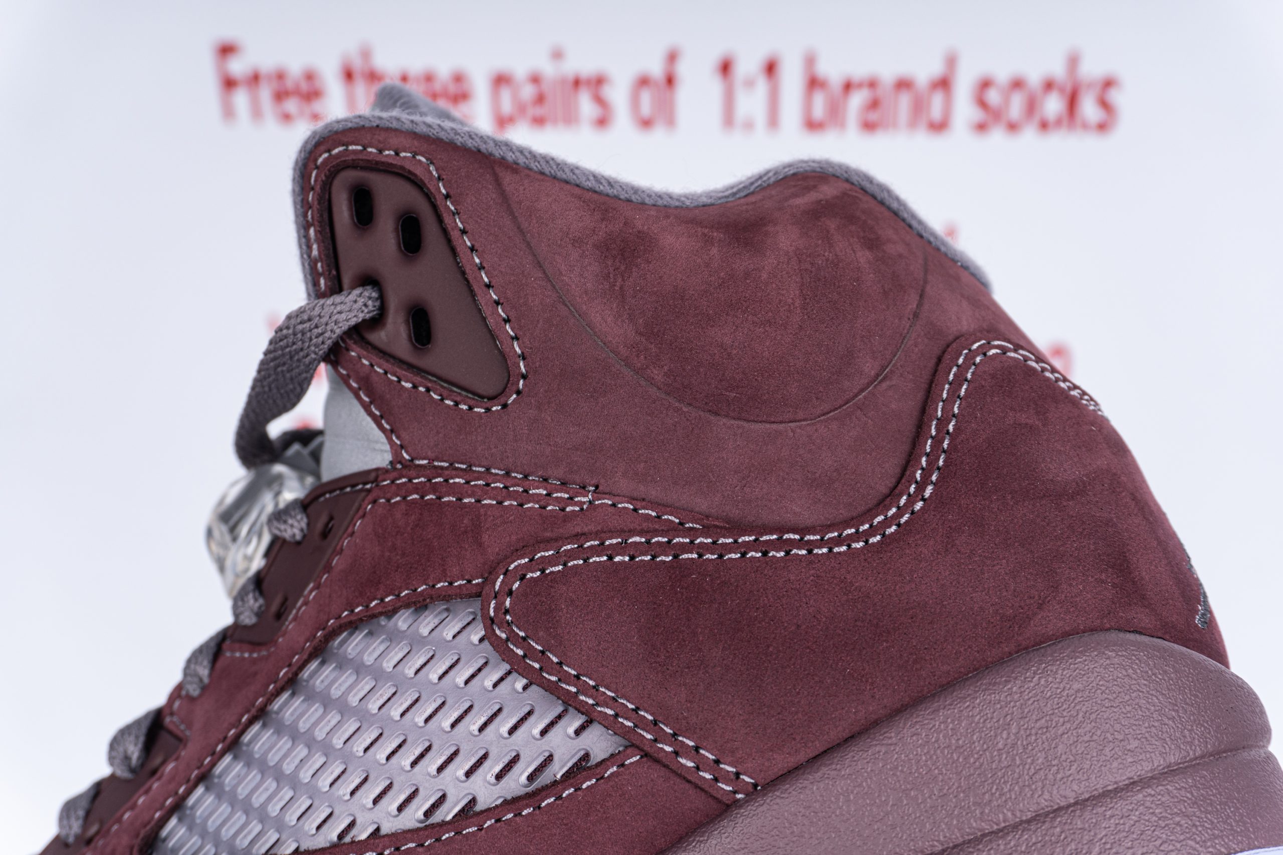 Jordan 5 Retro Burgundy 2023