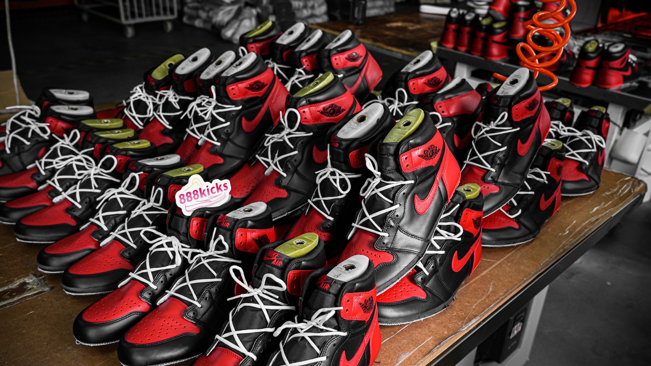 Jordan 1 Retro High Bred Banned 2016