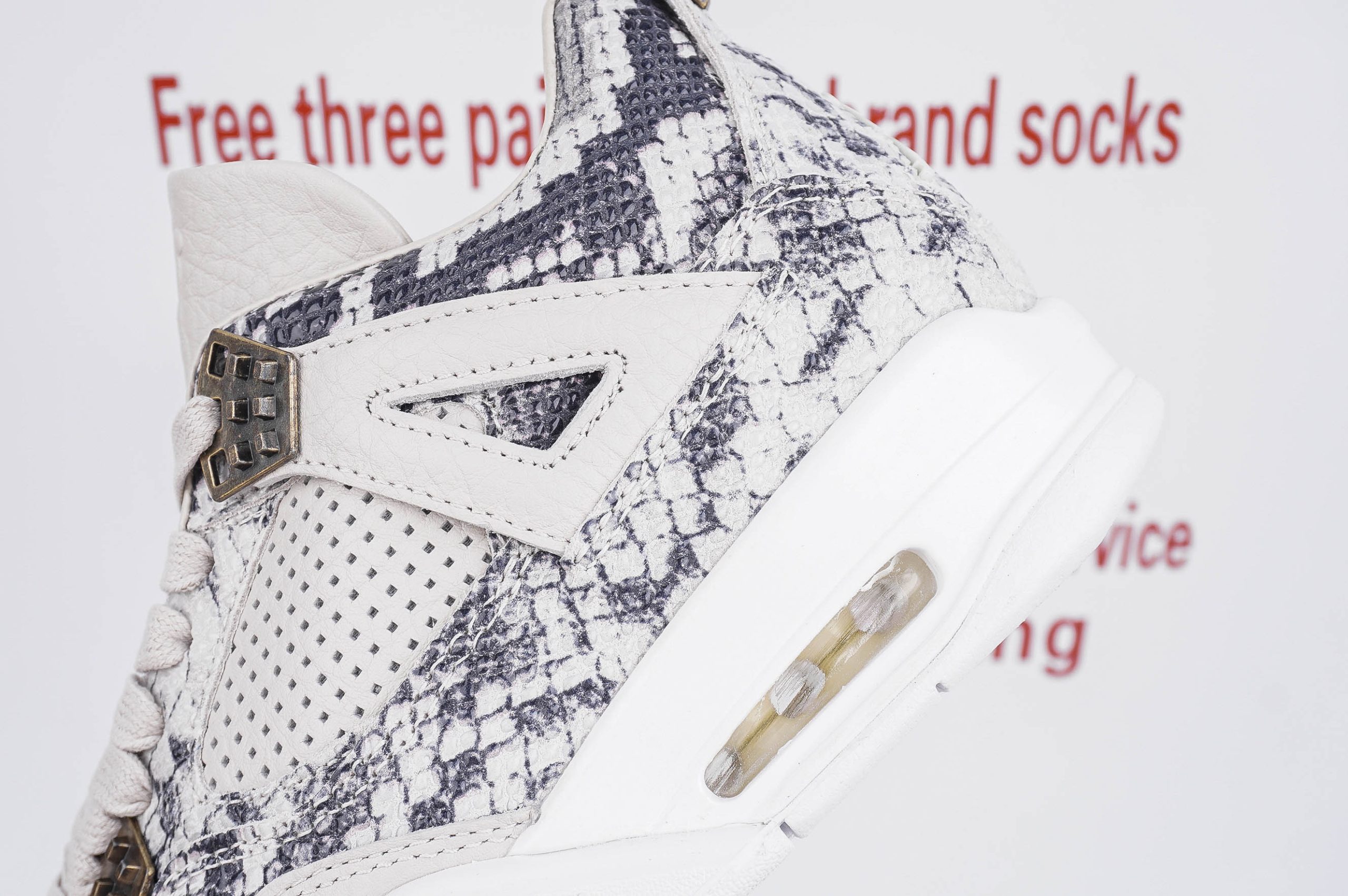 JORDAN 4 RETROSNAKESKIN