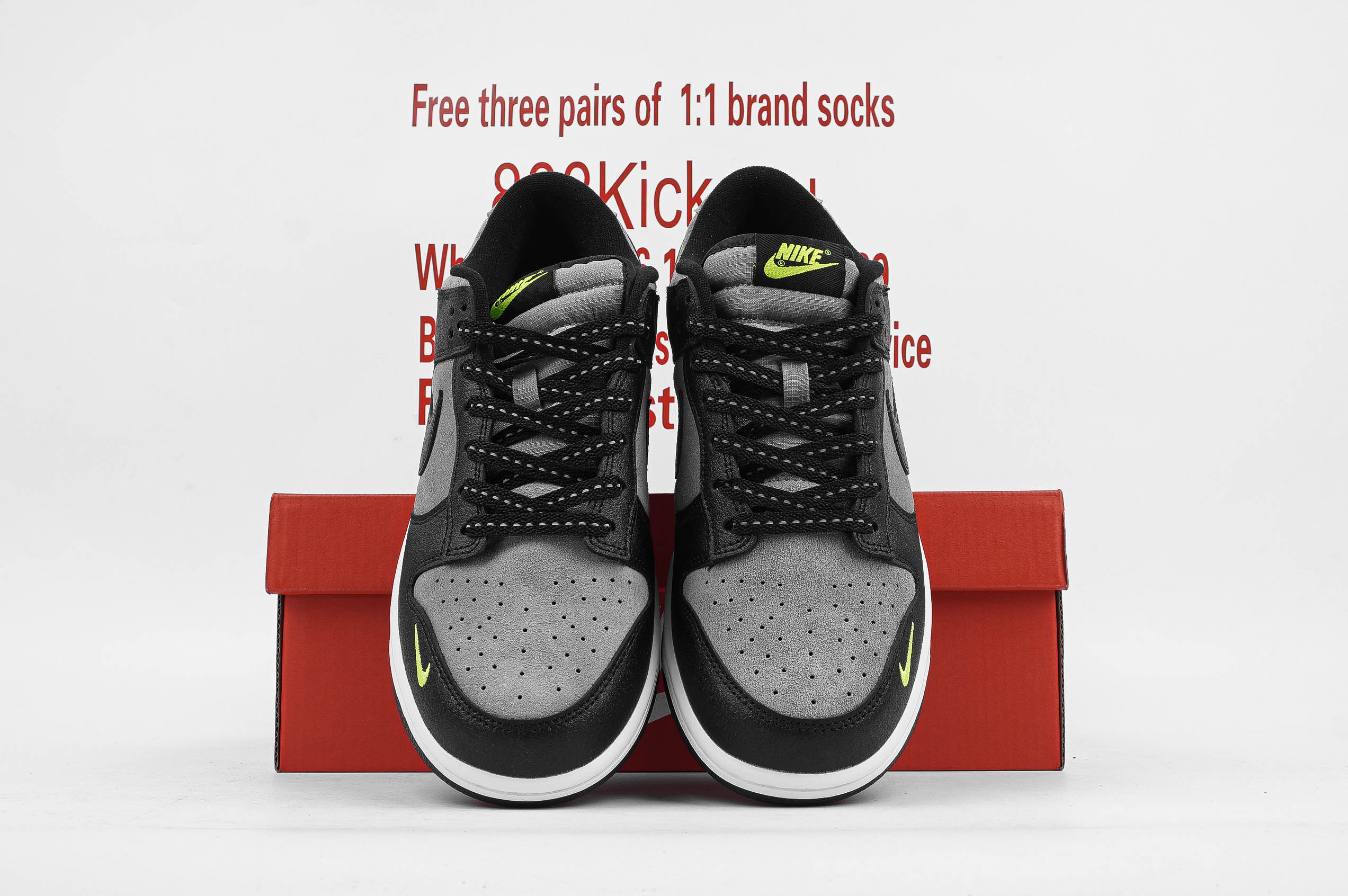 NIKE DUNK LOW BLACK GREY GREEN STRIKE