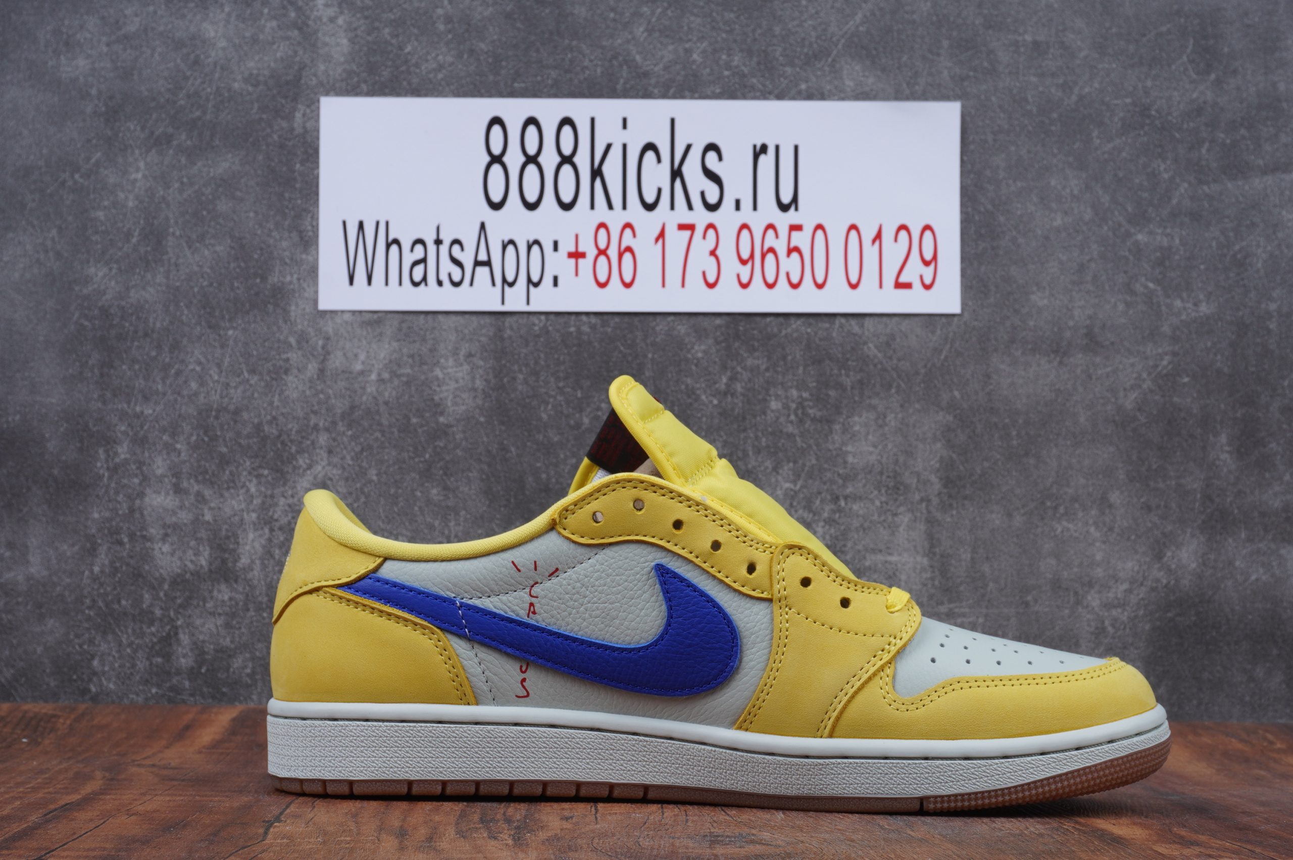 Travis Scott x Air Jordan 1 Low OG Canary DZ4137-700