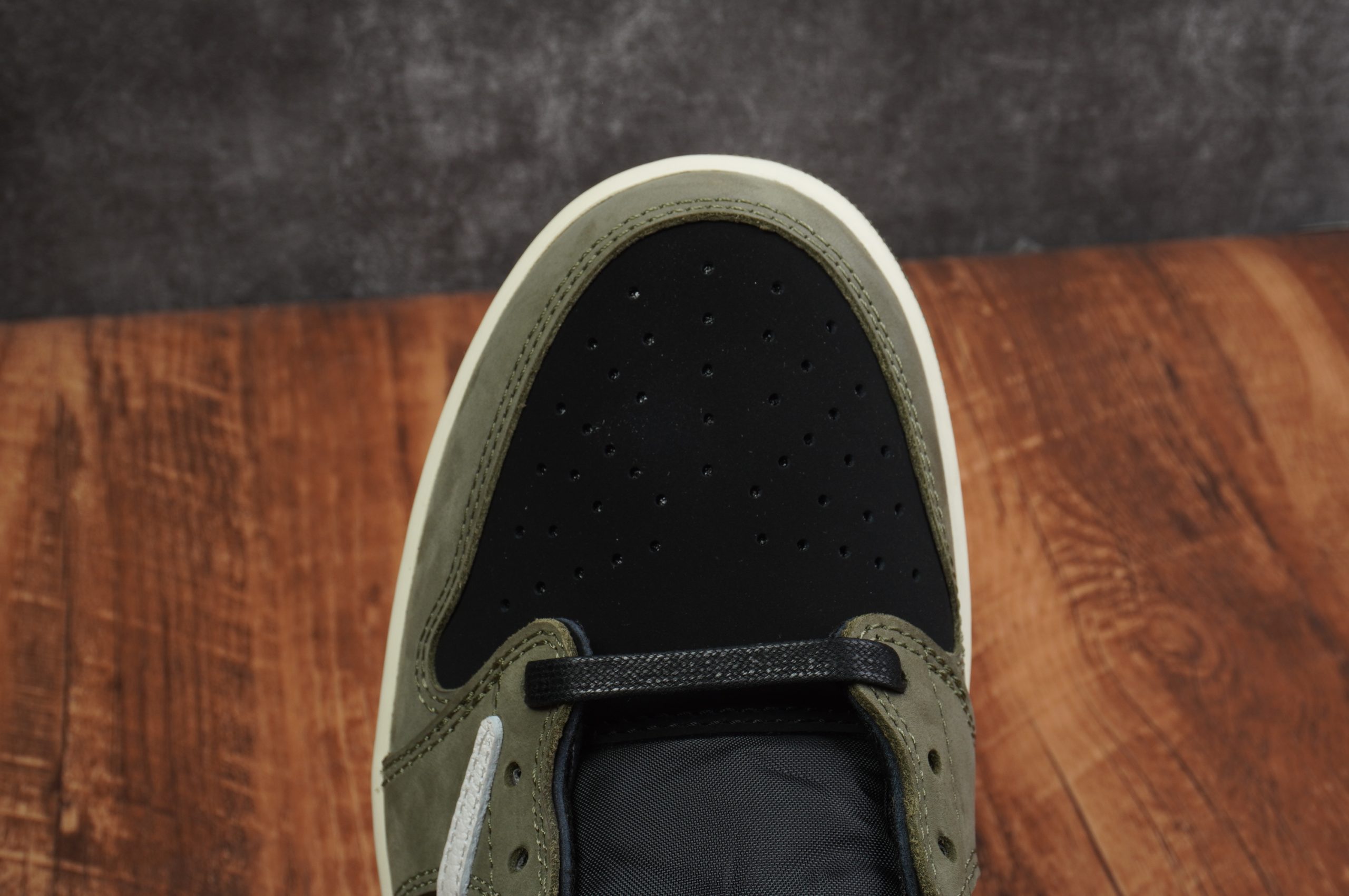 Jordan 1 Retro Low OG SP Travis Scott Black Olive