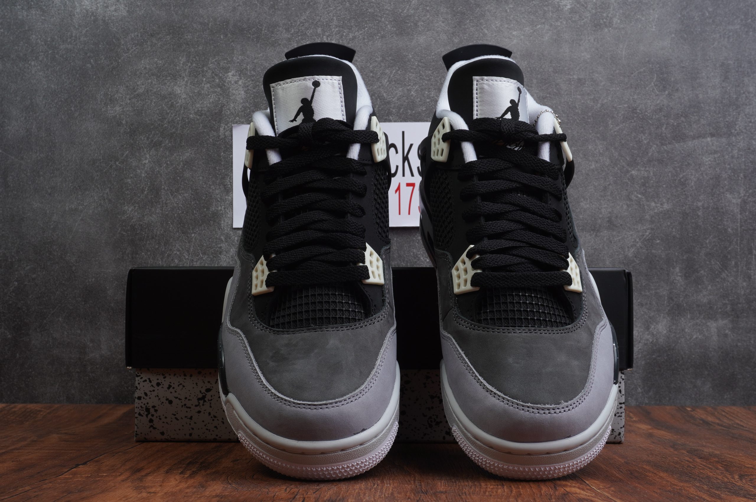 Air Jordan 4 Retro ‘Fear’