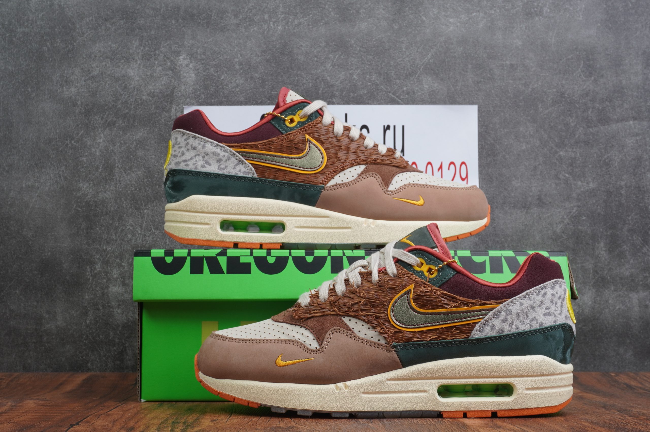 Nike Air Max 1 ’87 Luxe University of Oregon PE