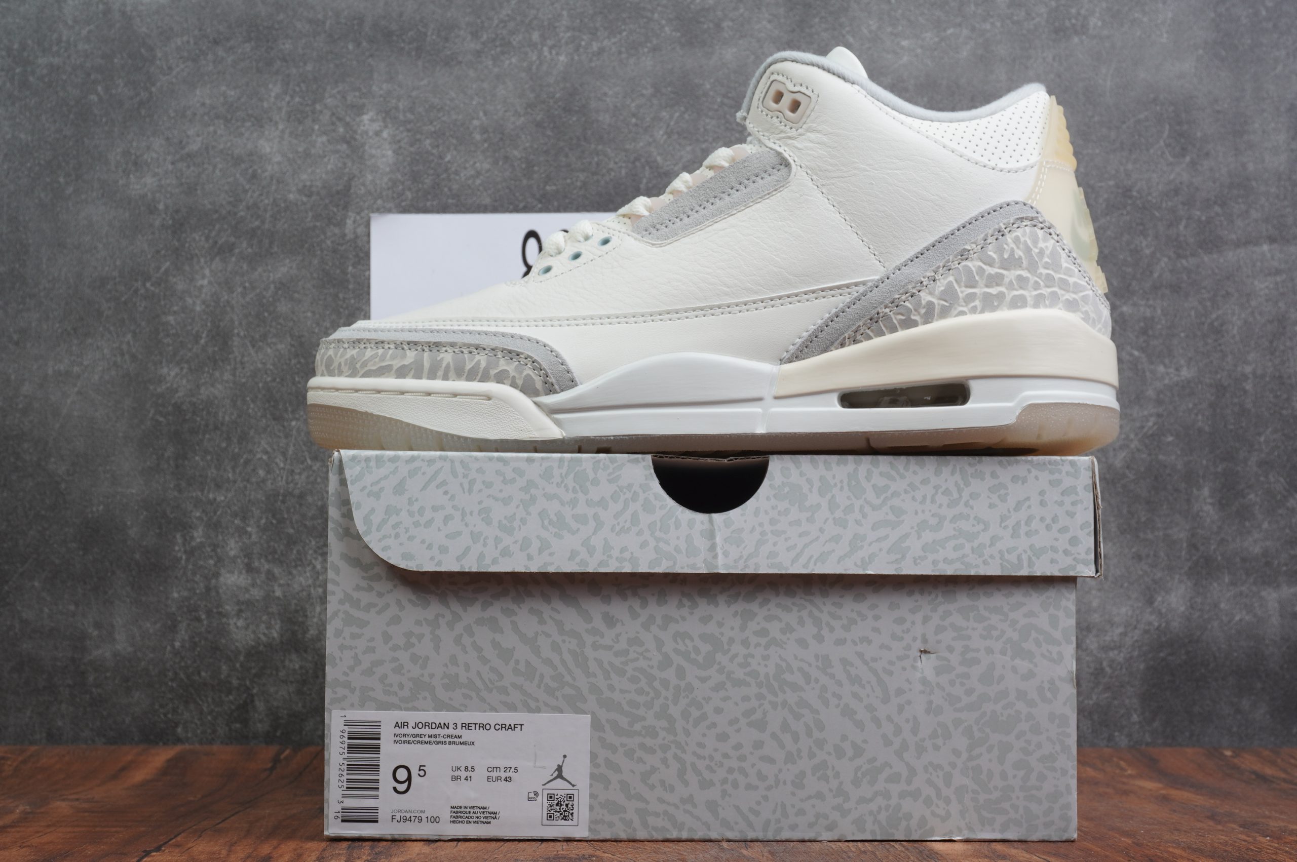 Jordan 3 Retro SE Craft Ivory