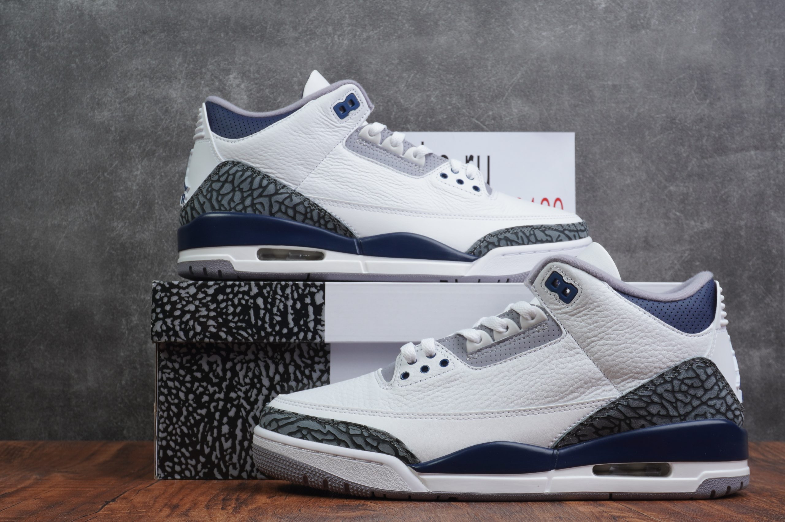 Air Jordan 3 Midnight Navy