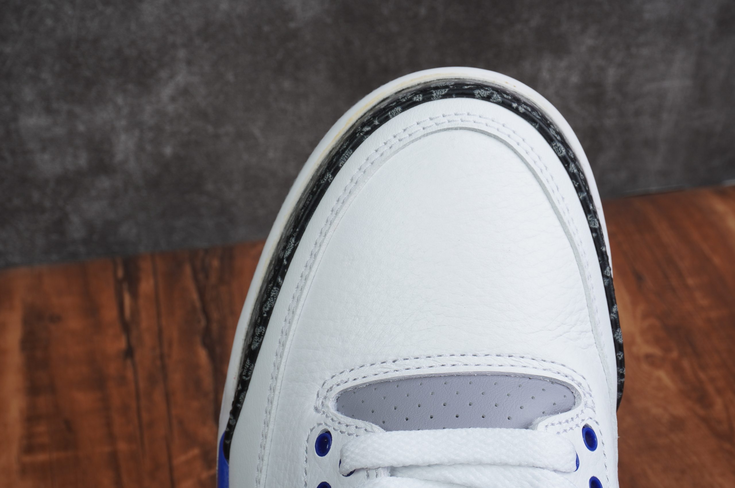 Air Jordan 3 Retro Racer Blue