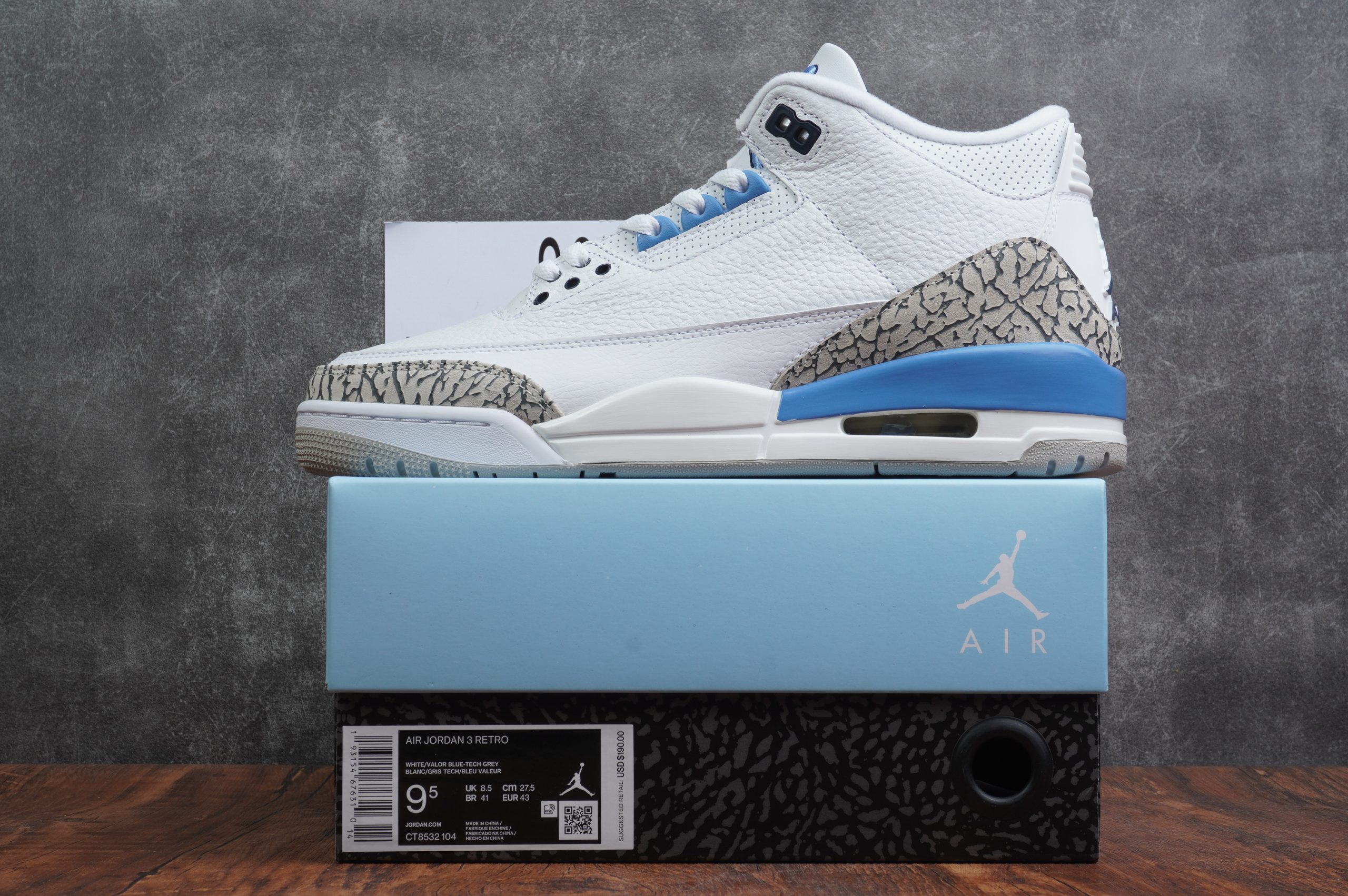 Jordan 3 Retro UNC