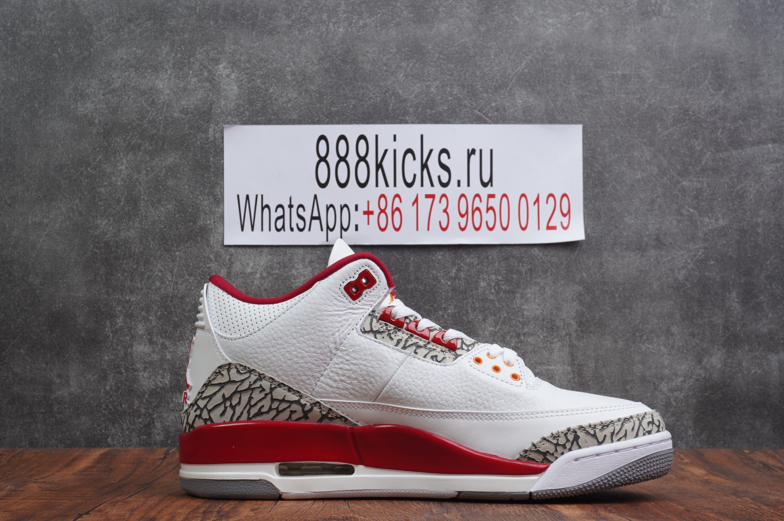 Air Jordan 3 Light Curry-Cardinal Red