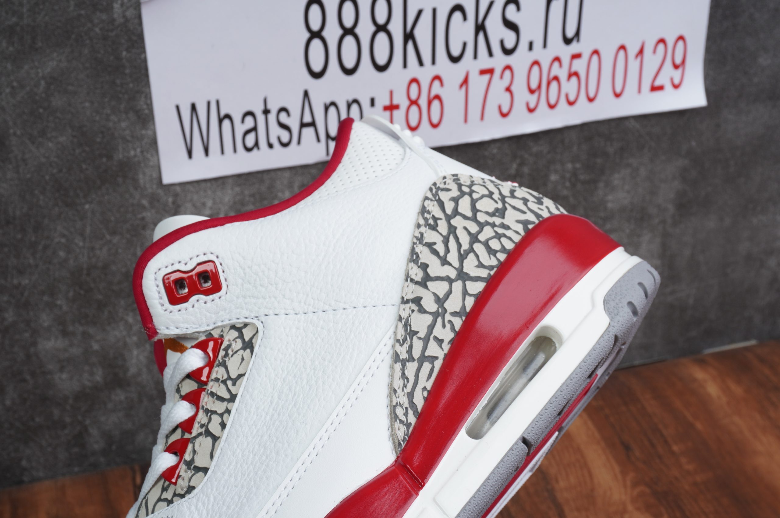 Air Jordan 3 Light Curry-Cardinal Red