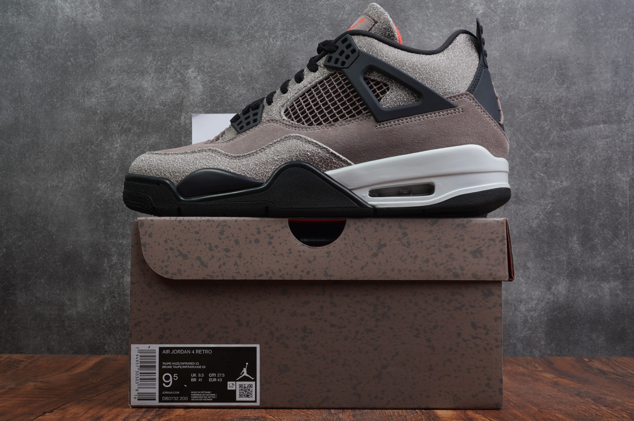 Jordan 4 Retro Taupe Haze