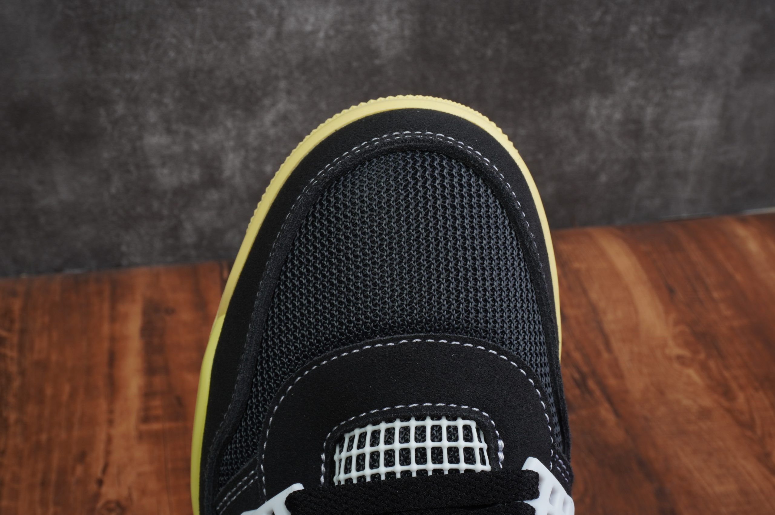 Jordan 4 Retro Union Off Noir